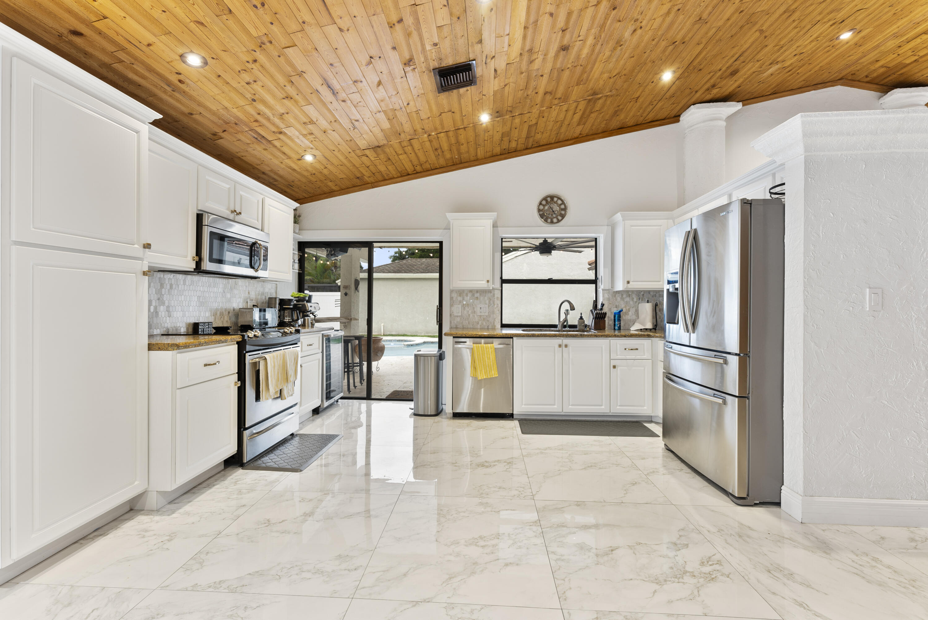 11627 Countryview Lane