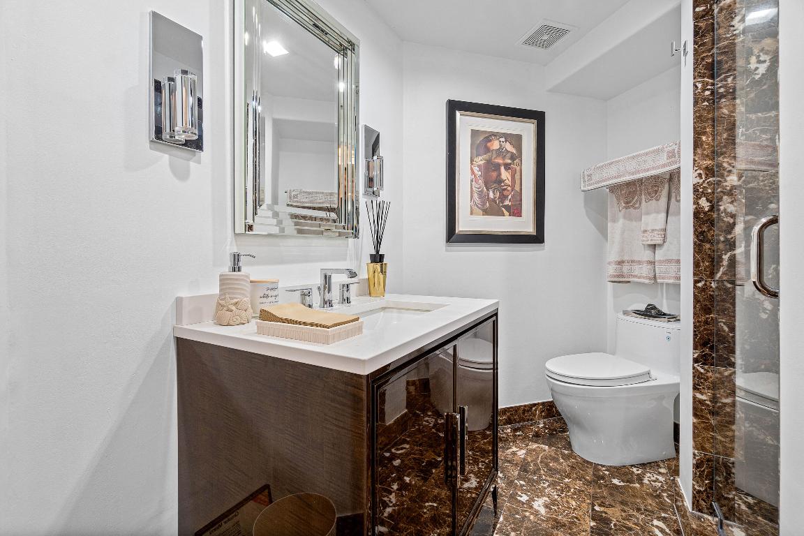 2677 N Ocean Boulevard Th-18-H