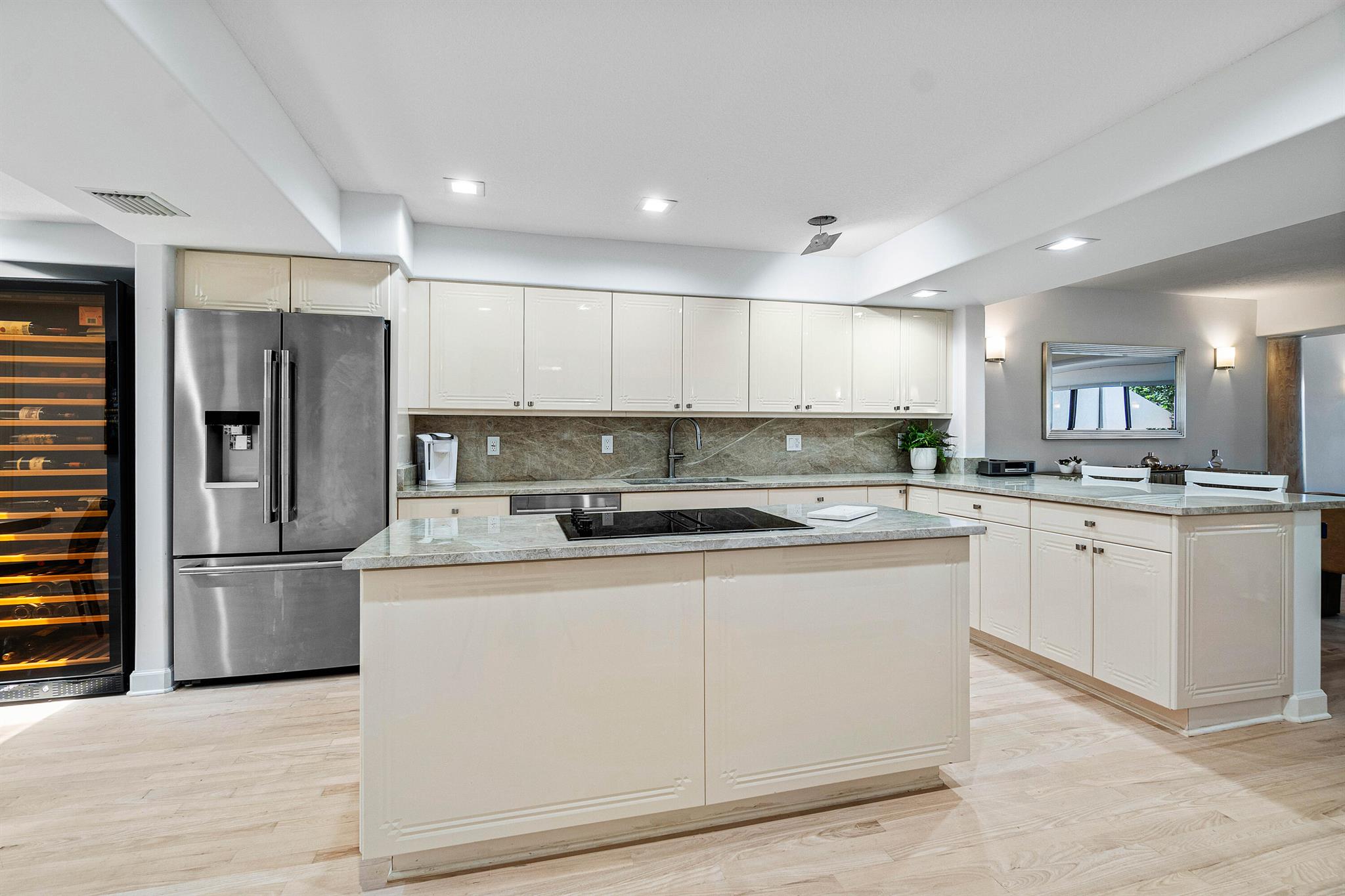 2677 N Ocean Boulevard Th-18-H