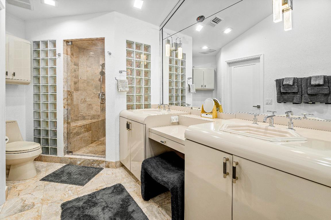 2677 N Ocean Boulevard Th-18-H