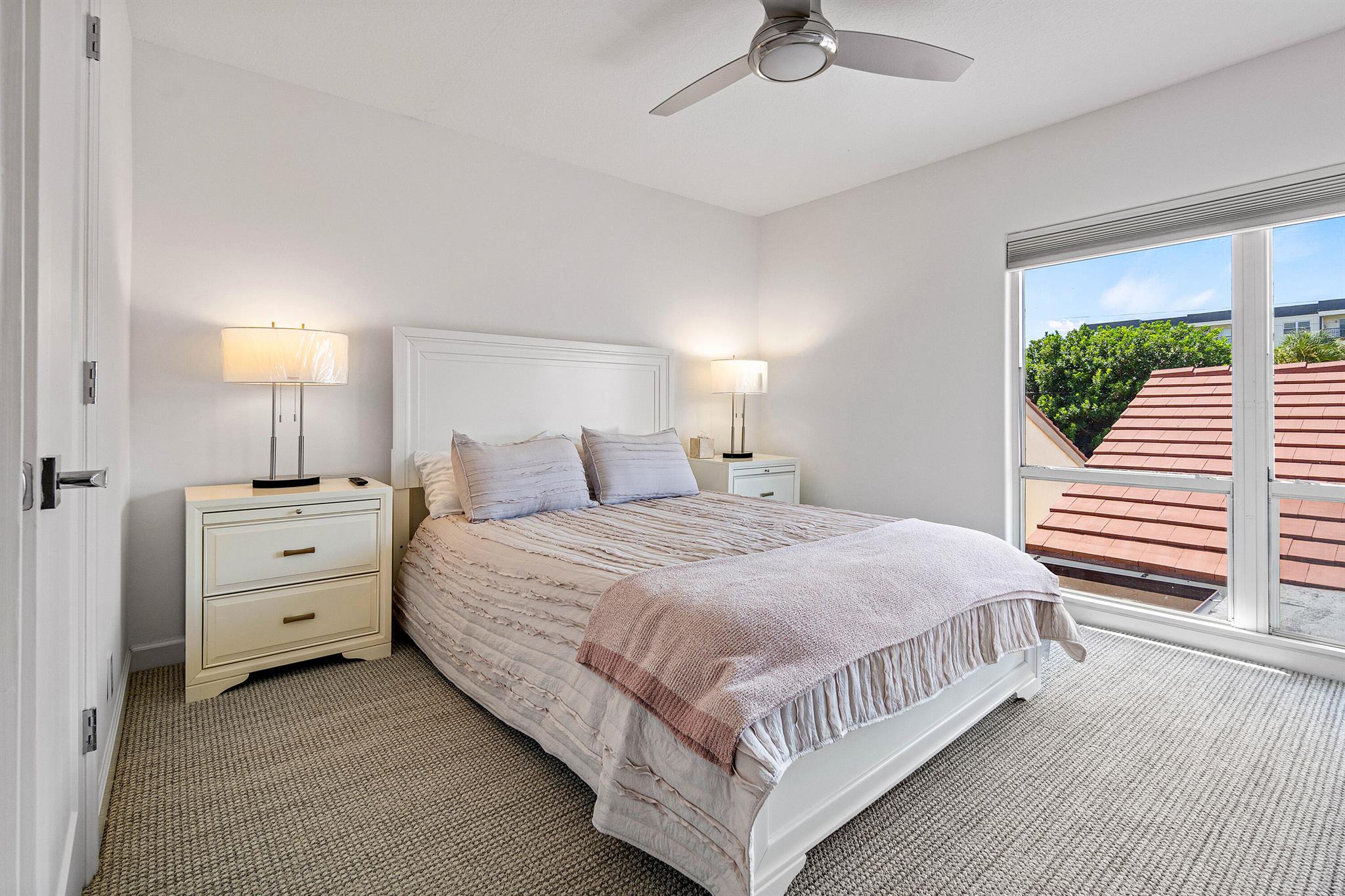 2677 N Ocean Boulevard Th-18-H