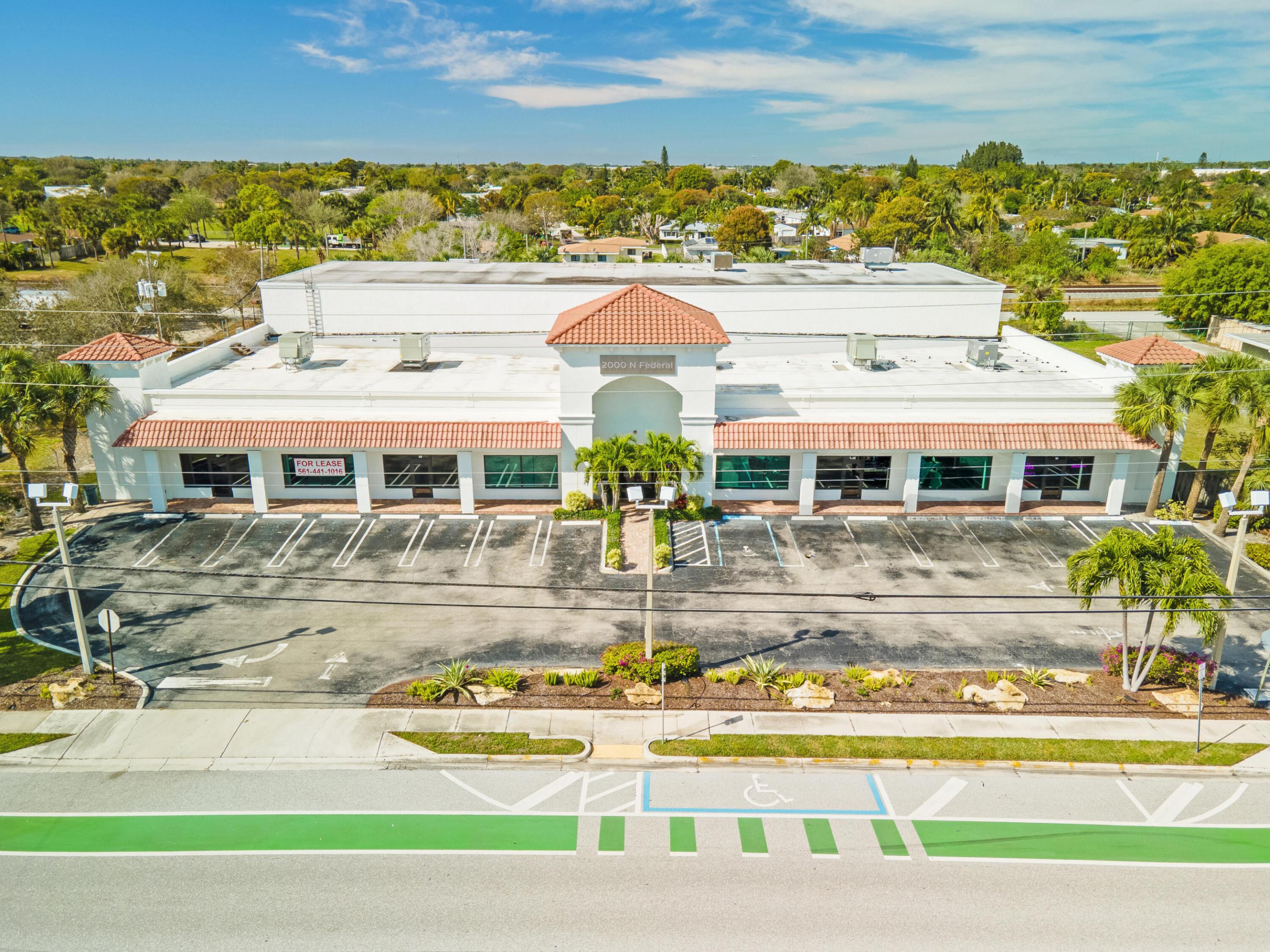 2000 N Federal Highway