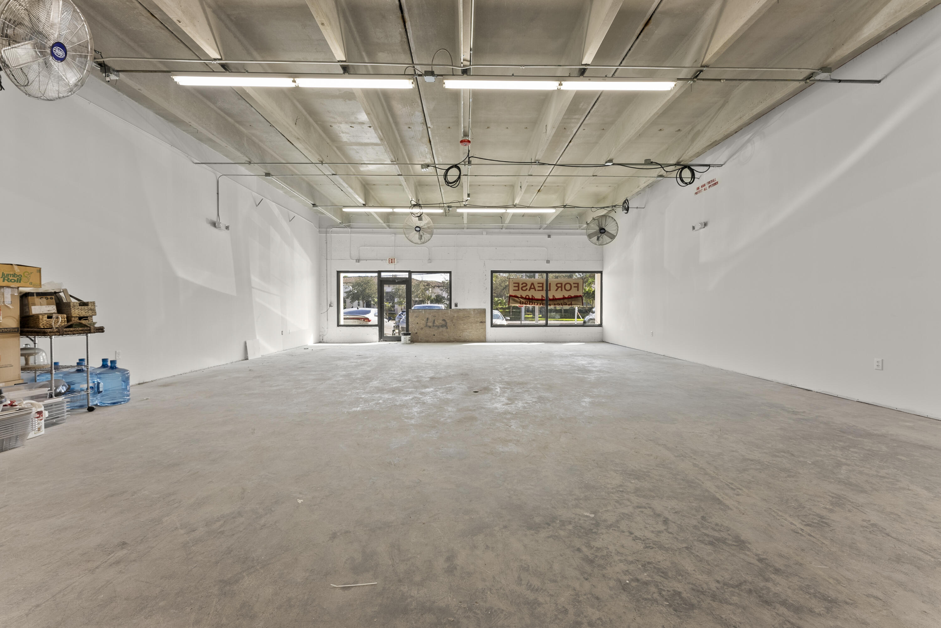 2000 N Federal Highway