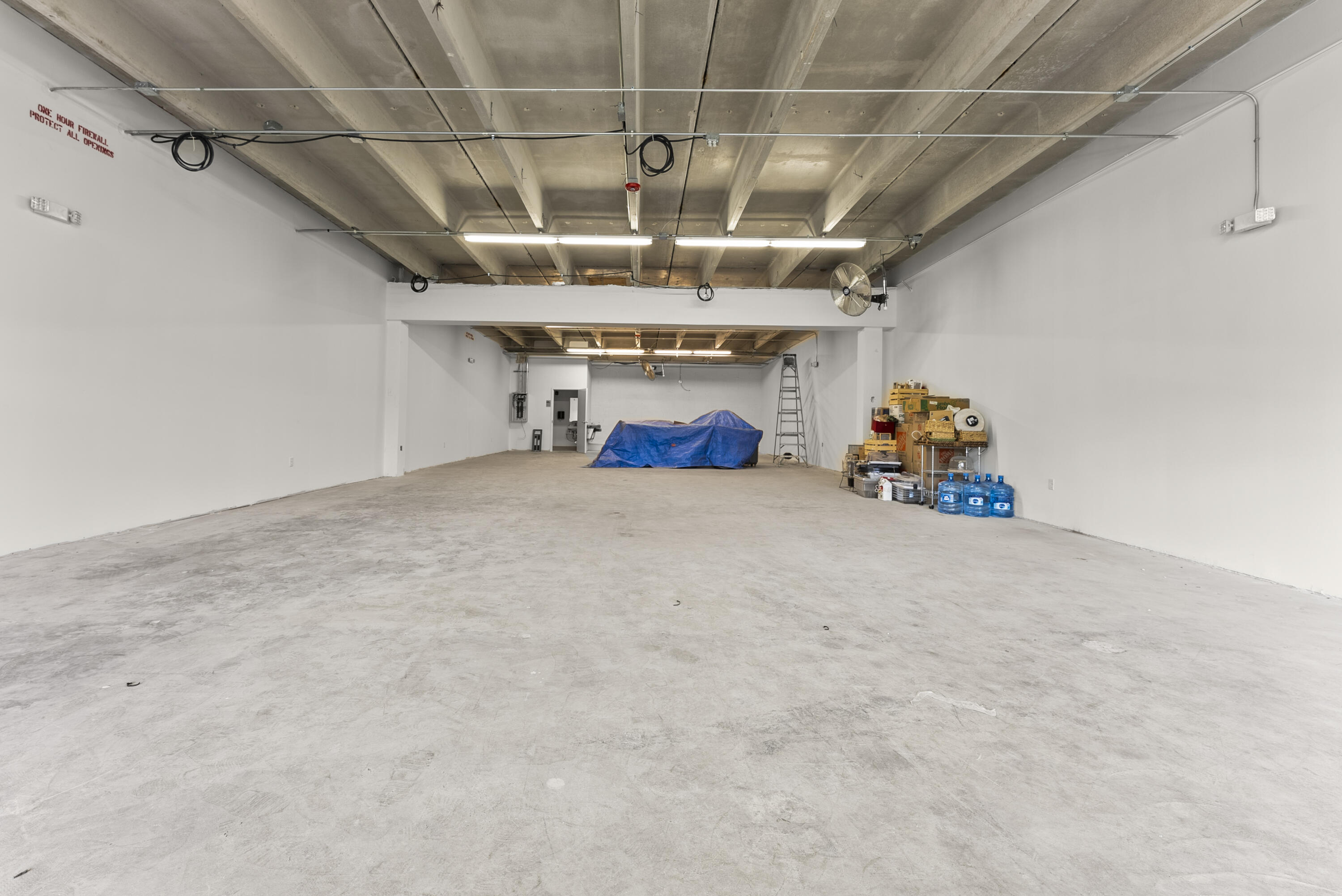 2000 N Federal Highway