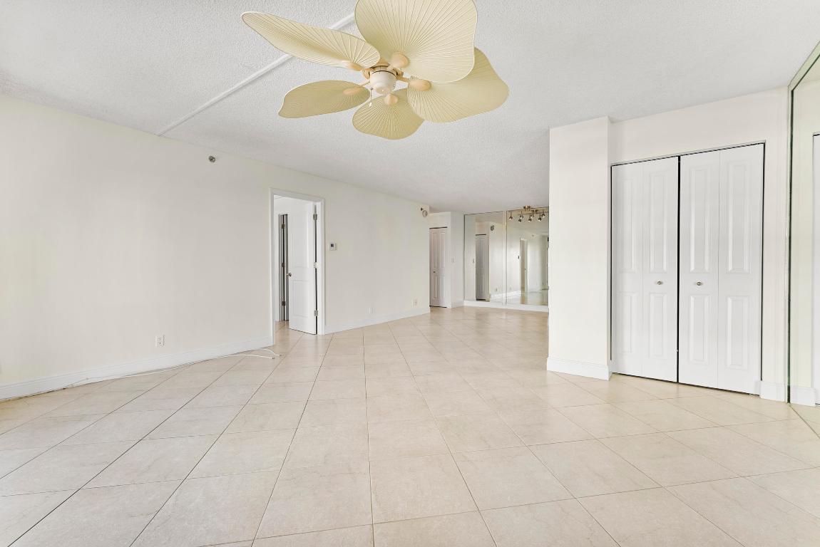 3215 S Ocean Boulevard 504