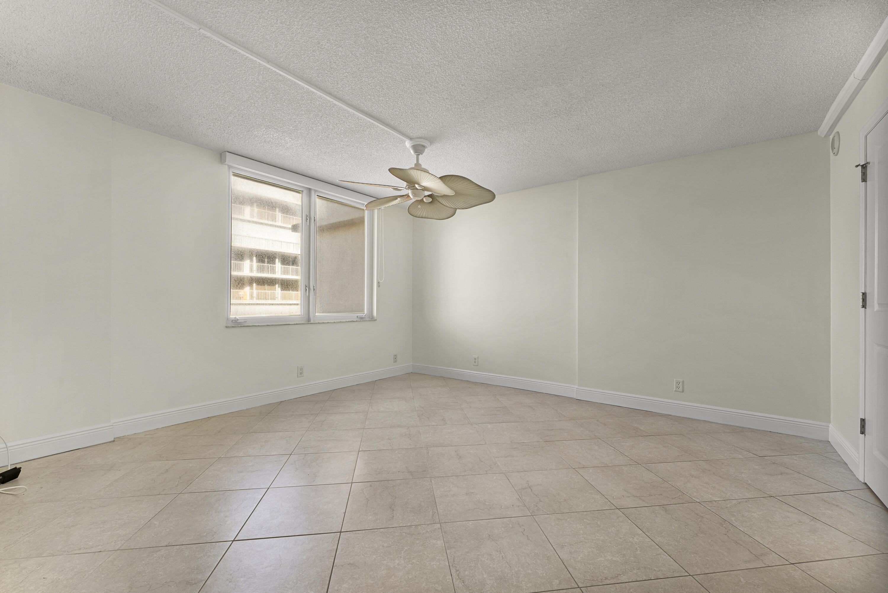 3215 S Ocean Boulevard 504