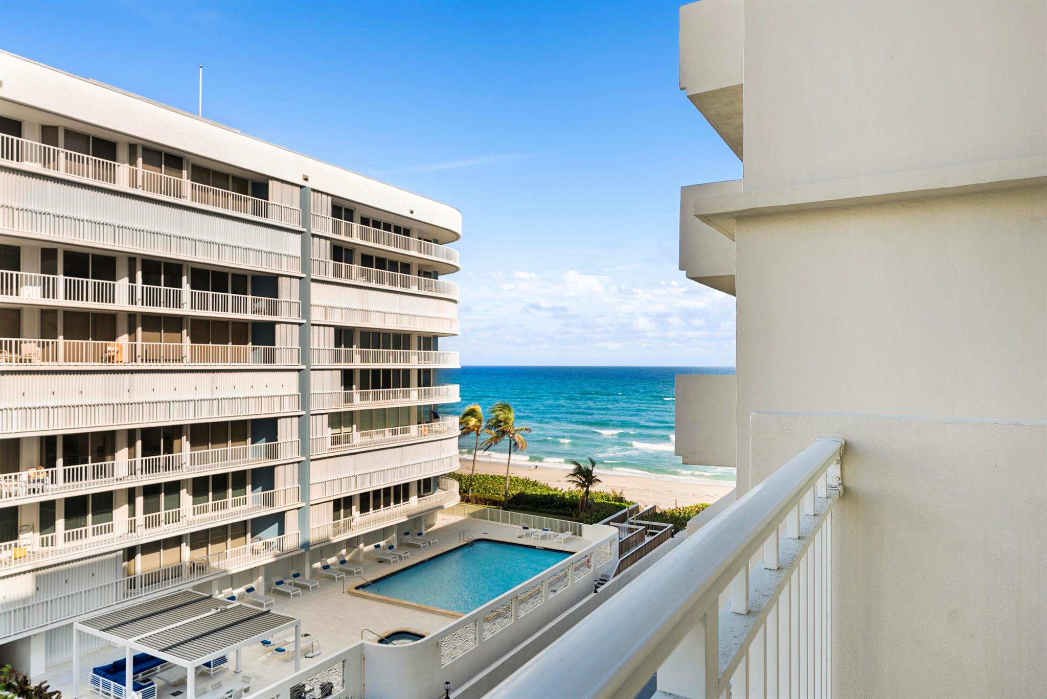 3215 S Ocean Boulevard 504