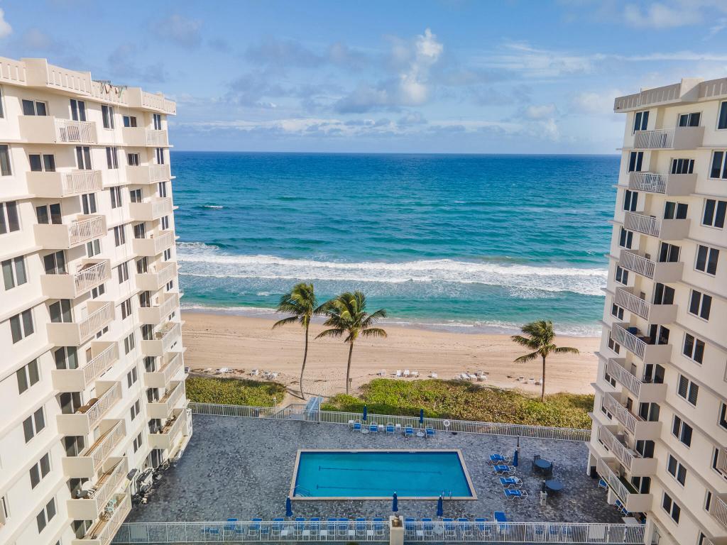 3215 S Ocean Boulevard 504