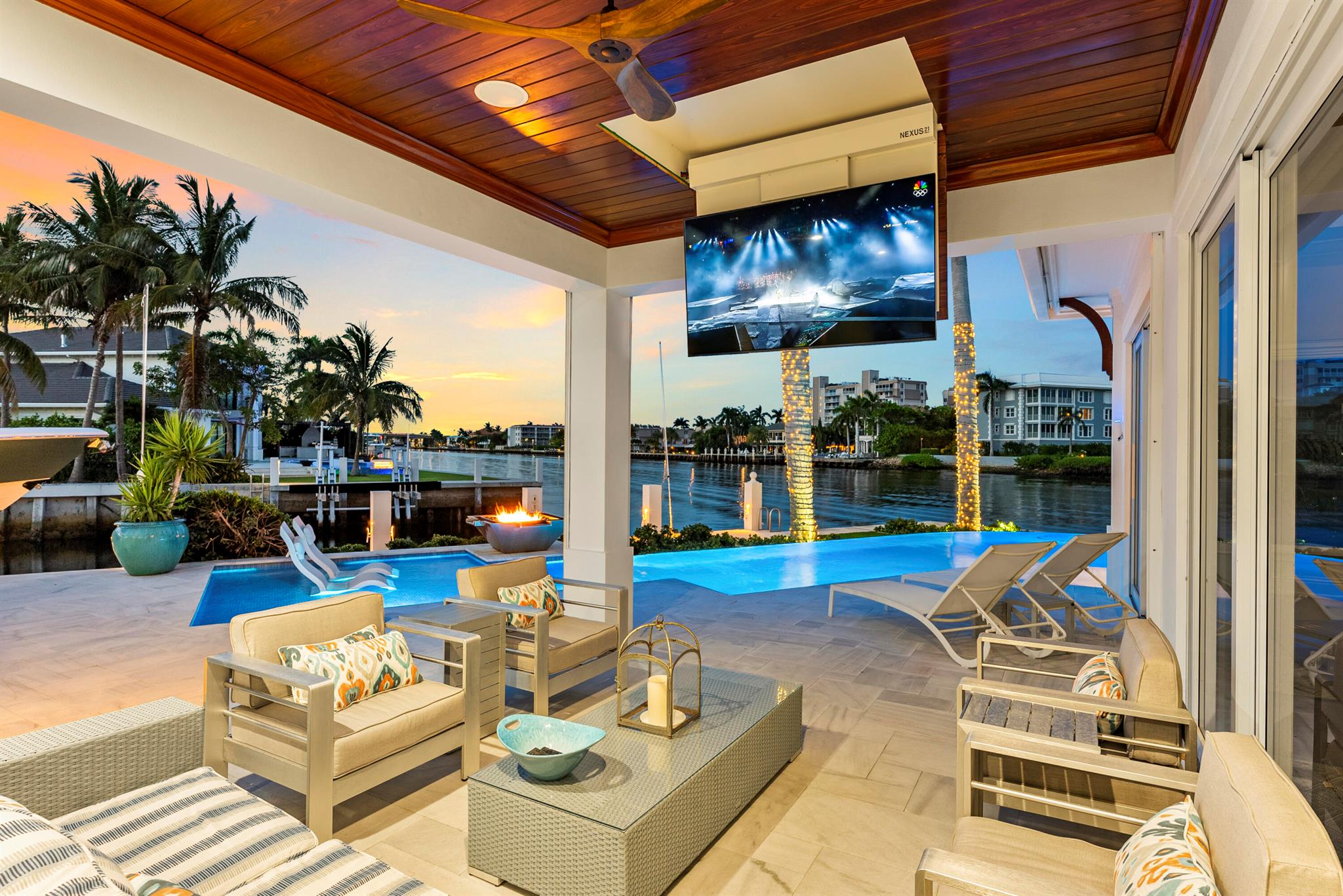 975 Banyan Drive
