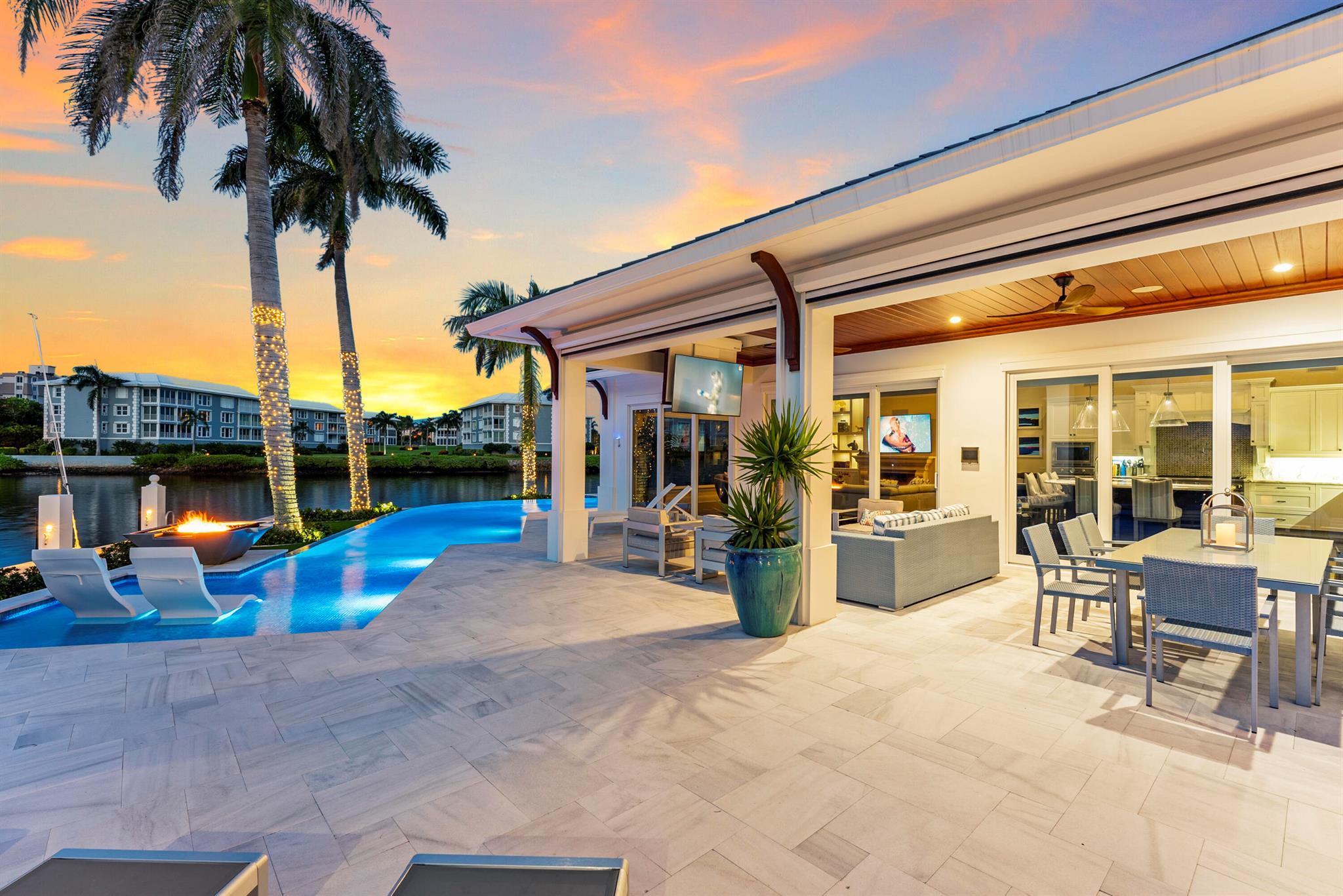 975 Banyan Drive