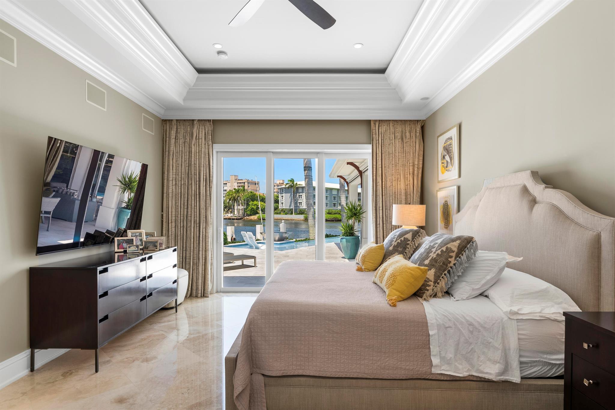 975 Banyan Drive