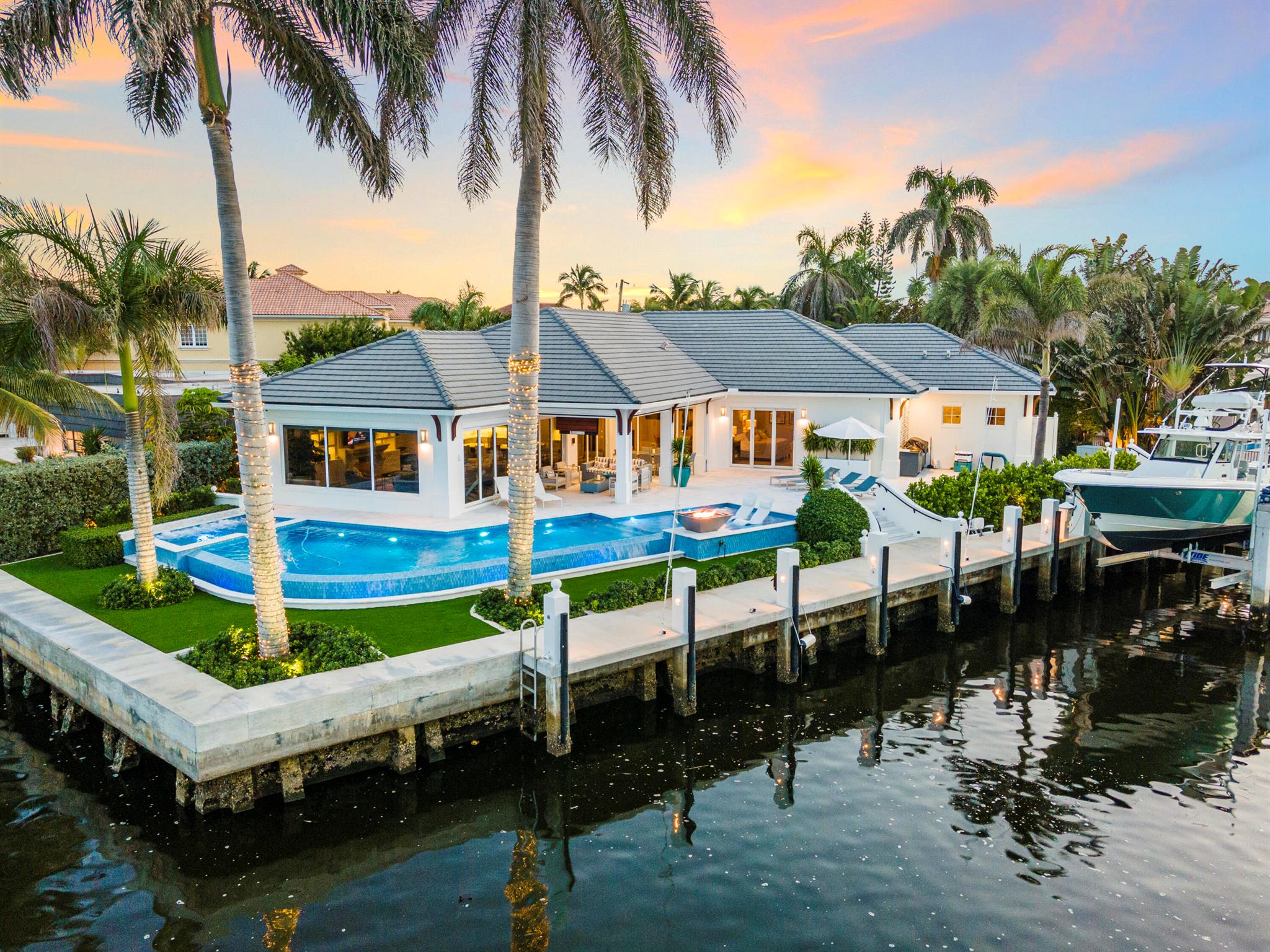 975 Banyan Drive