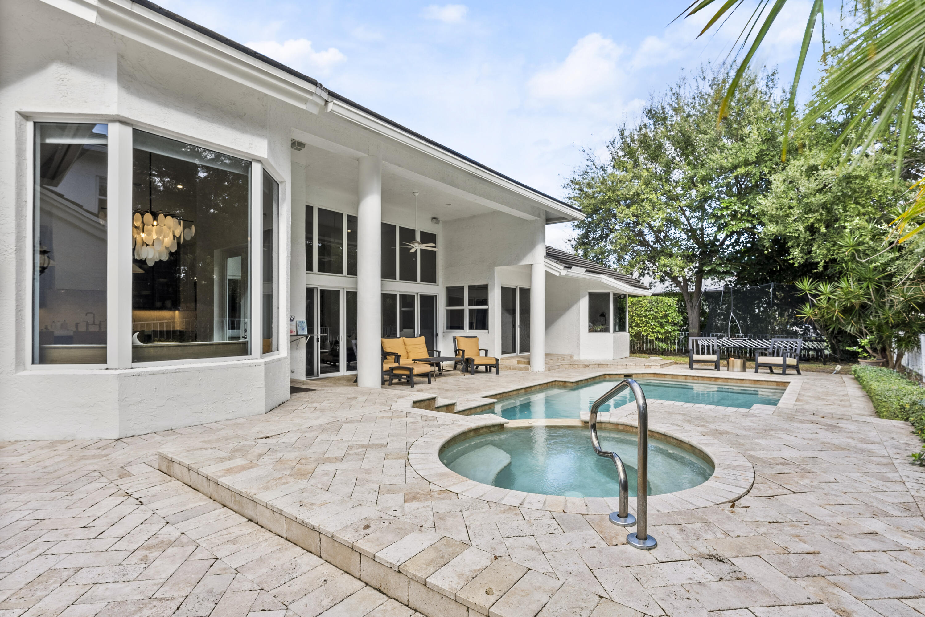 760 NE 77th Street