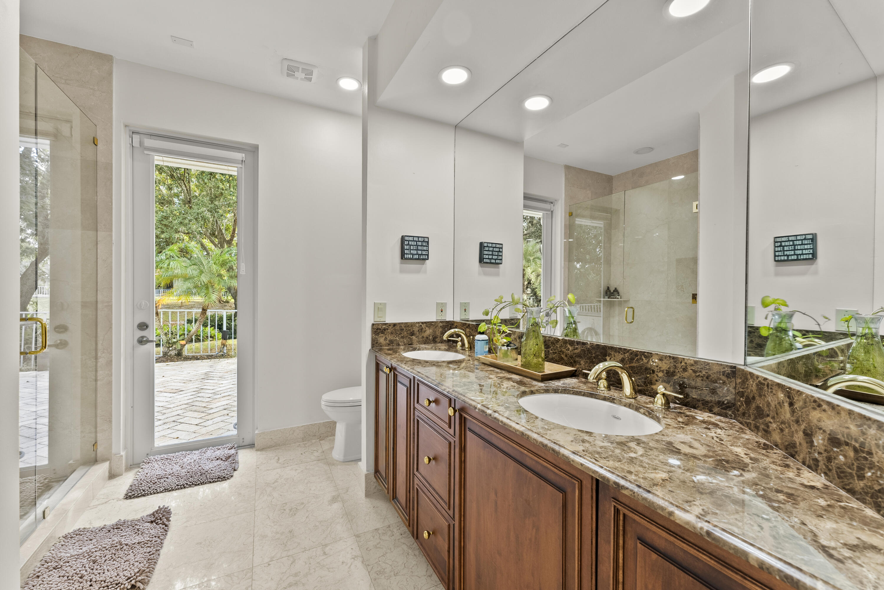 760 NE 77th Street
