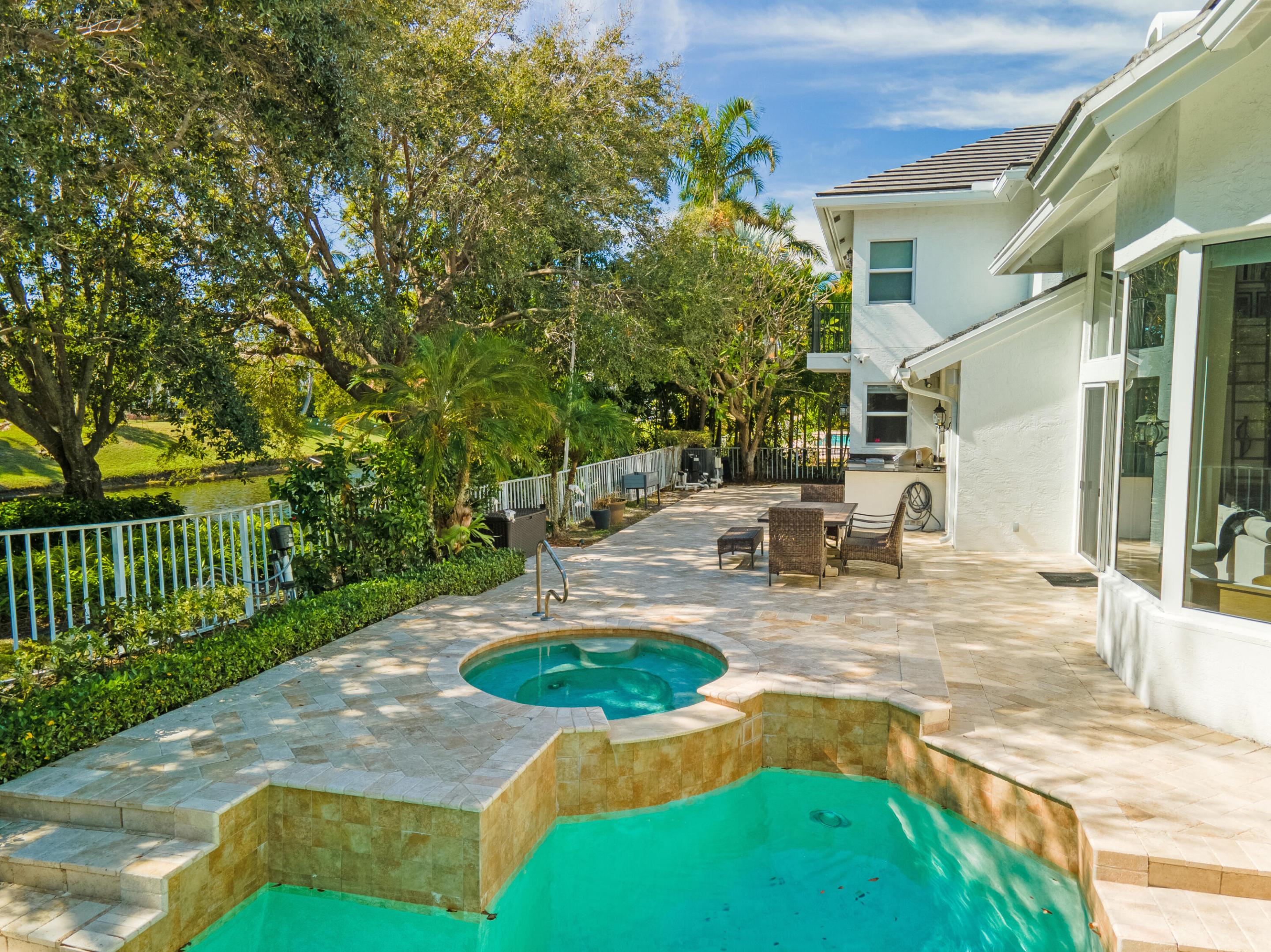 760 NE 77th Street
