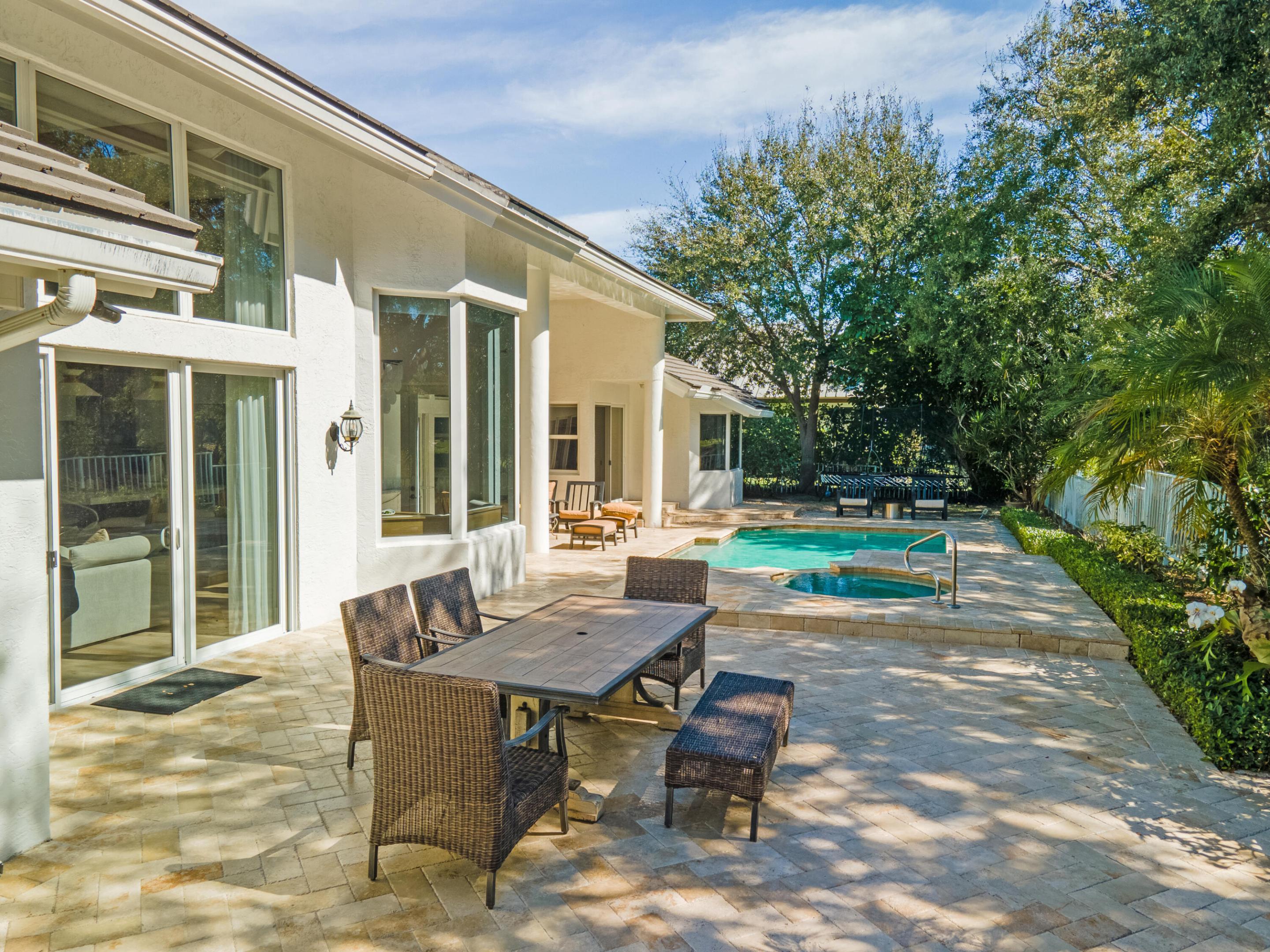 760 NE 77th Street