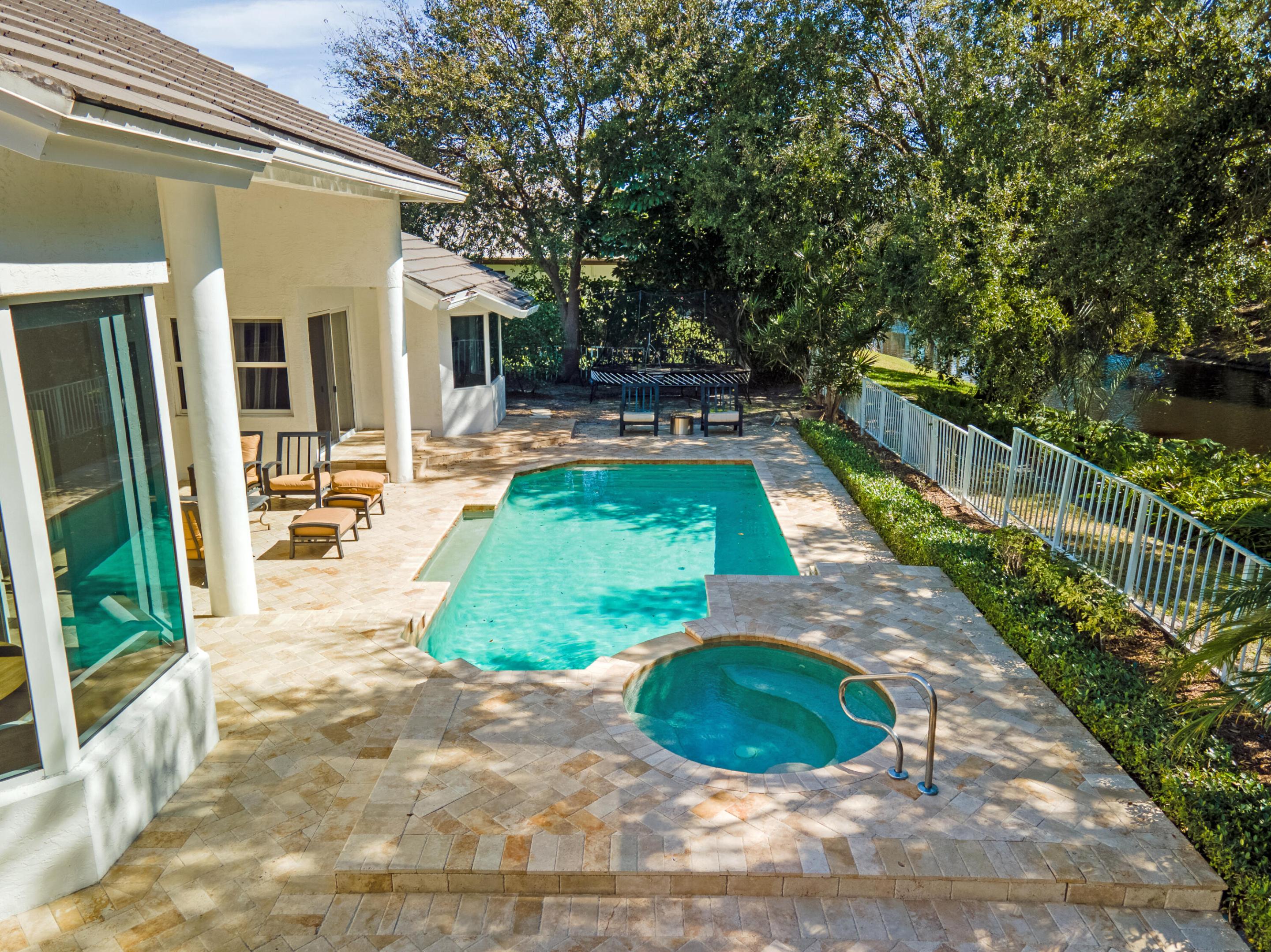 760 NE 77th Street
