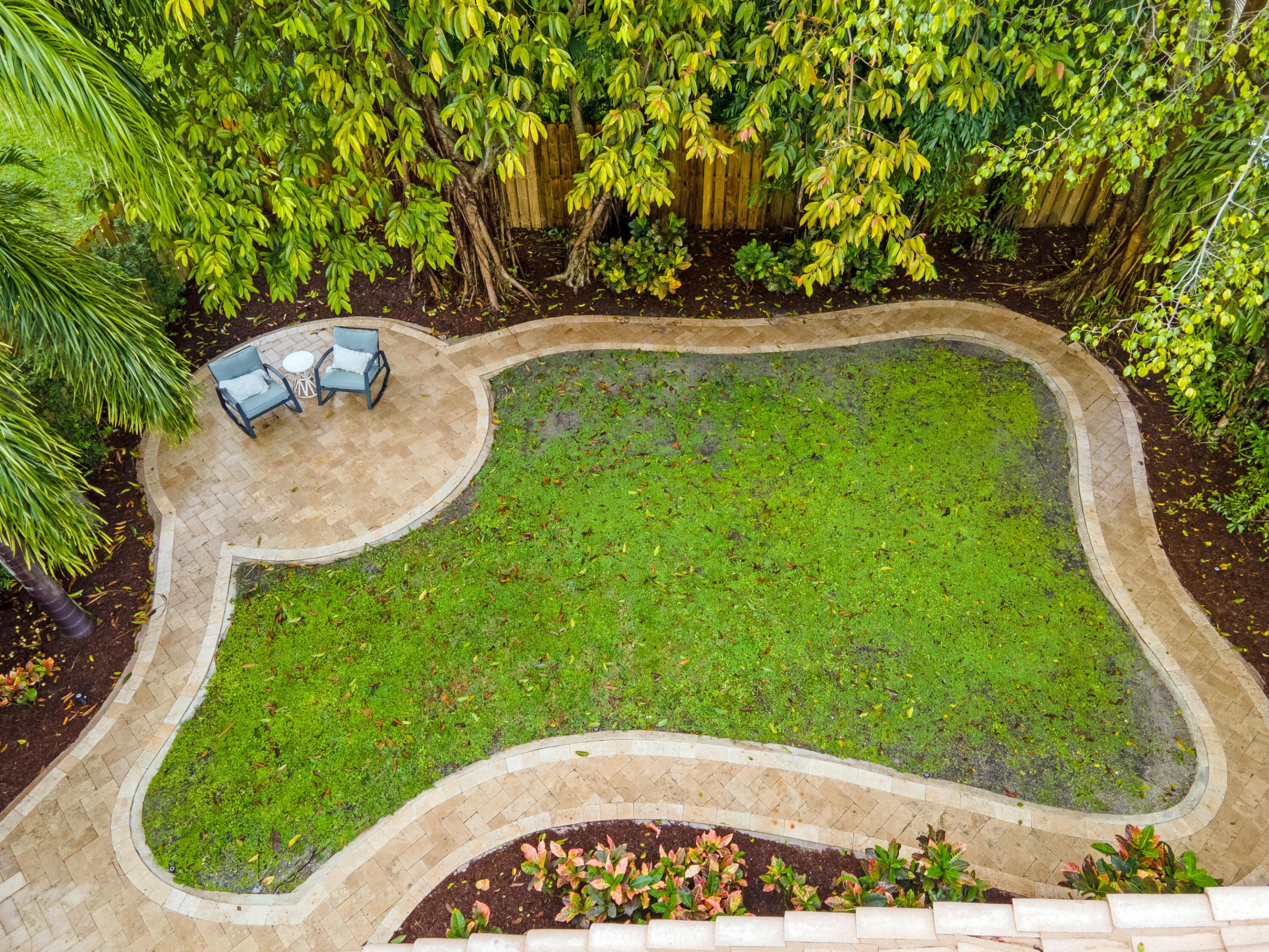 4135 NW 1st Court