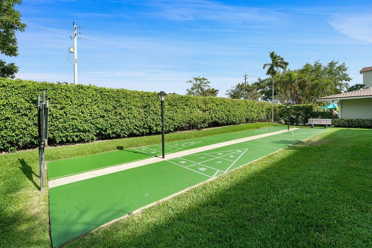 2525 Florida Boulevard 128