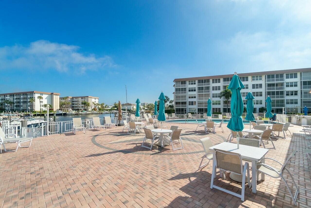 2525 Florida Boulevard 128