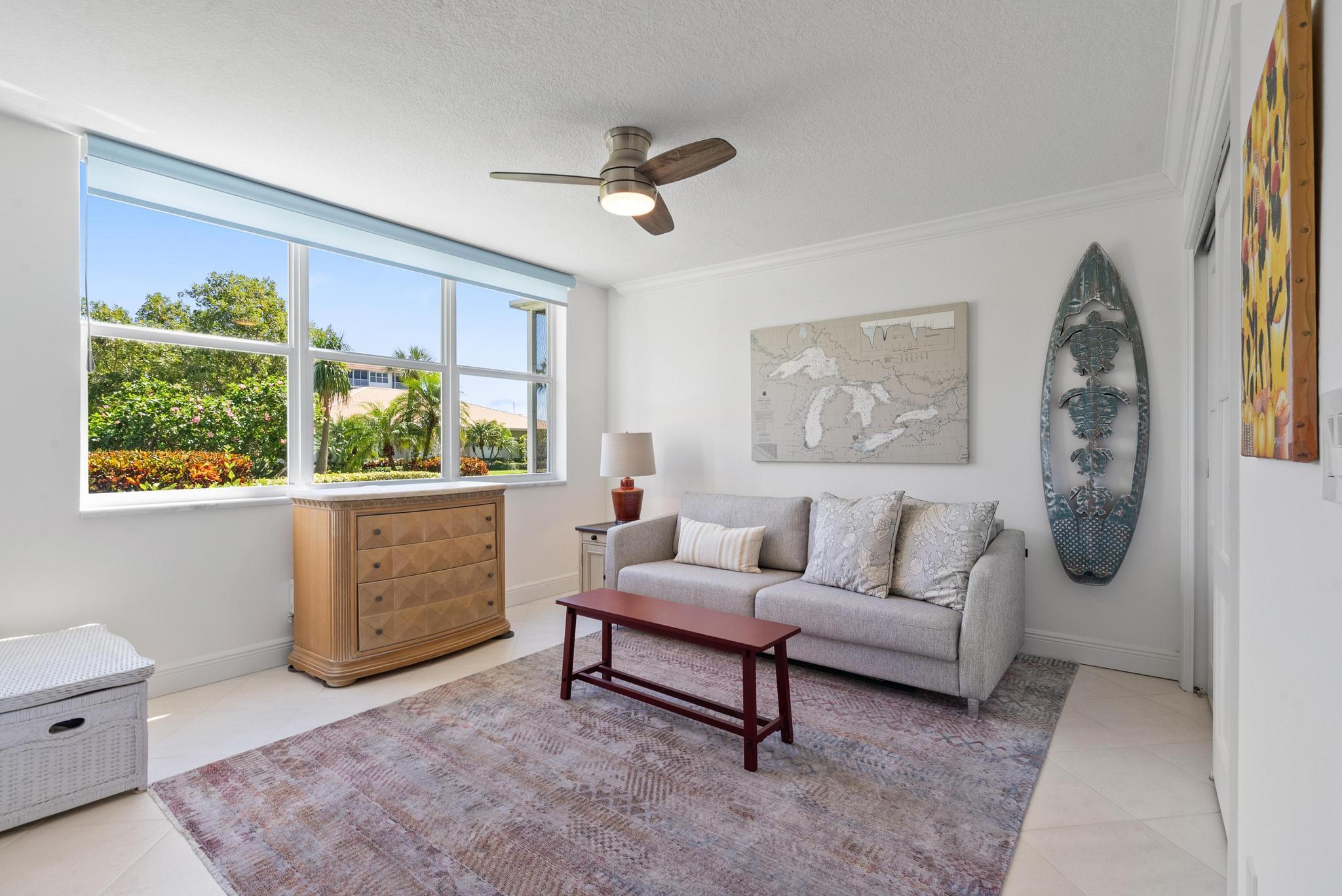 2525 Florida Boulevard 128