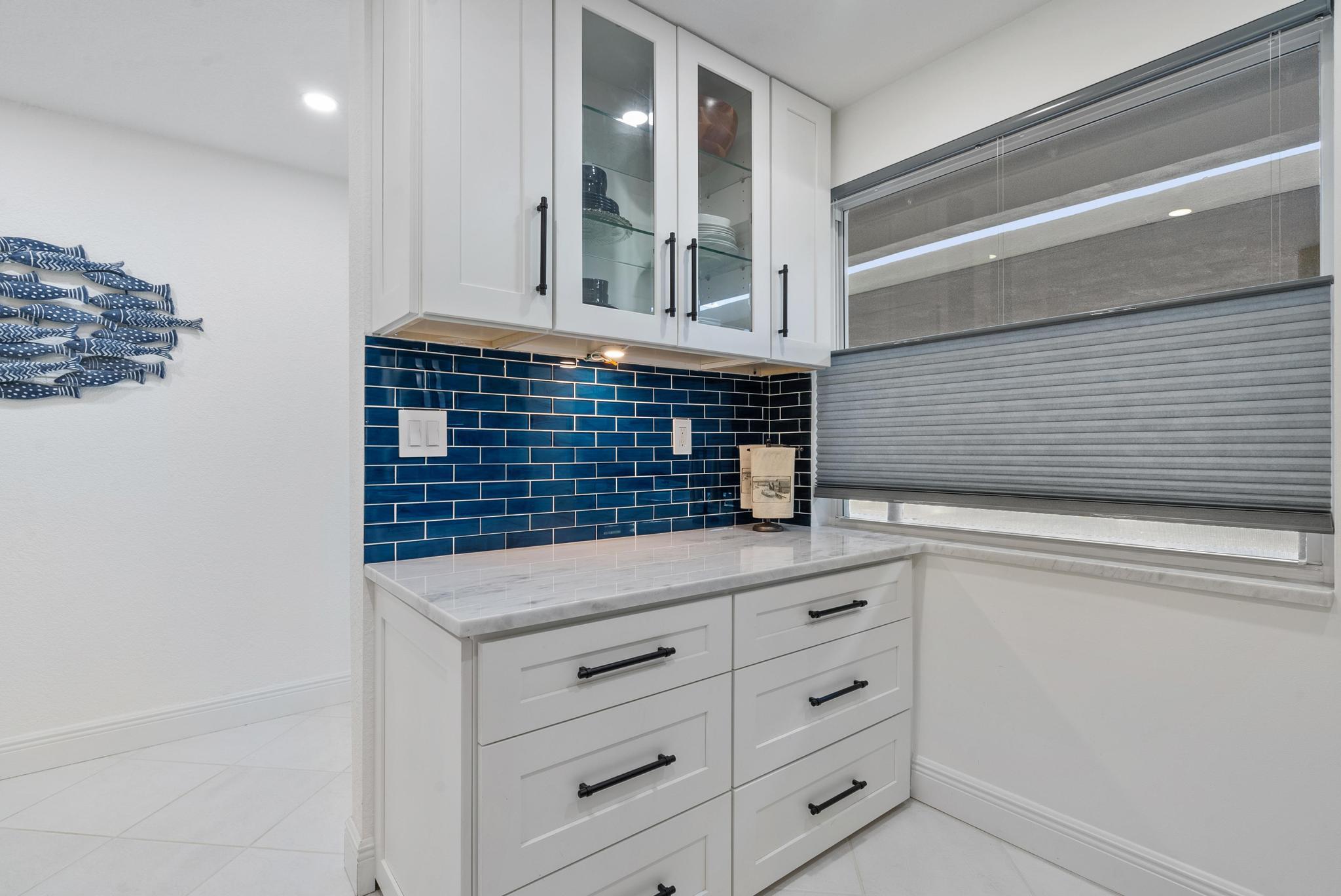 2525 Florida Boulevard 128