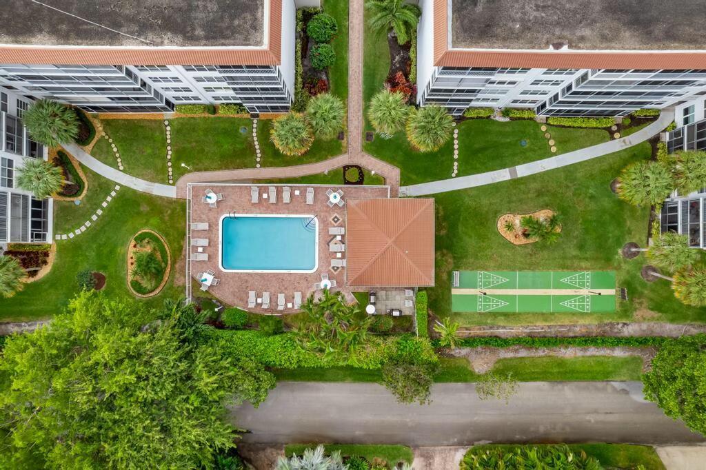 2525 Florida Boulevard 128