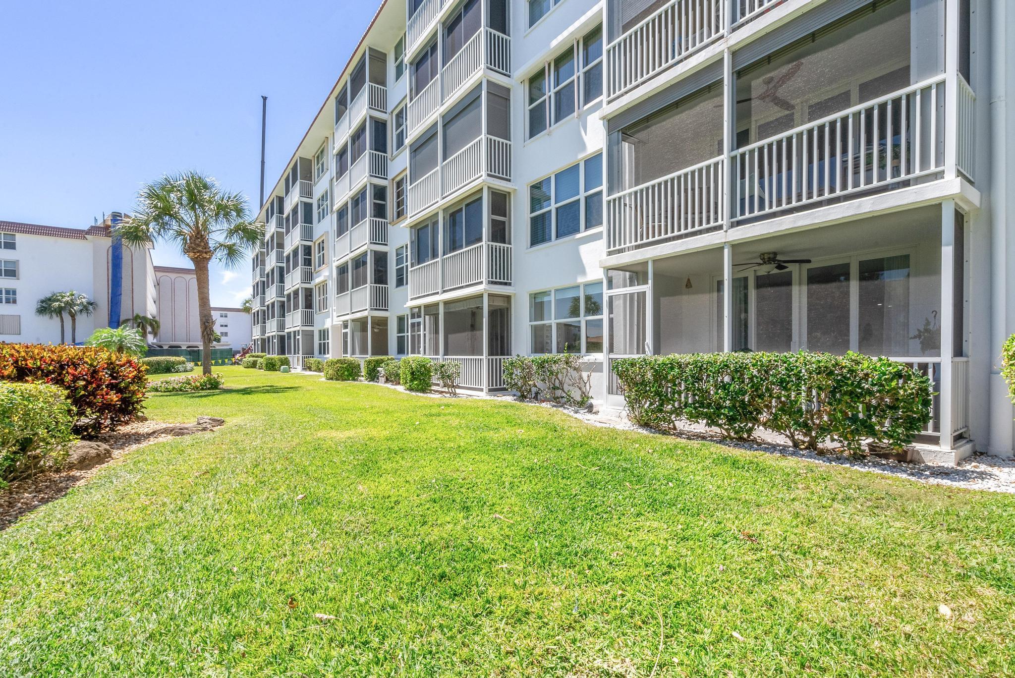 2525 Florida Boulevard 128