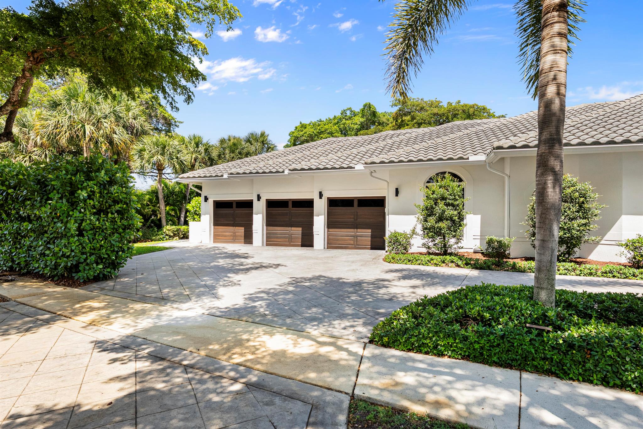 1000 SW 21st Avenue