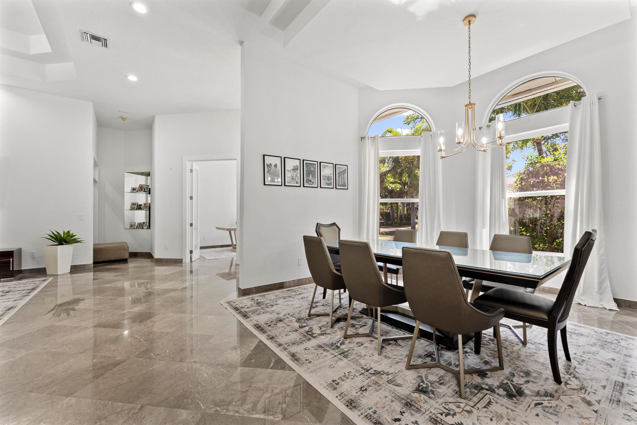 1000 SW 21st Avenue