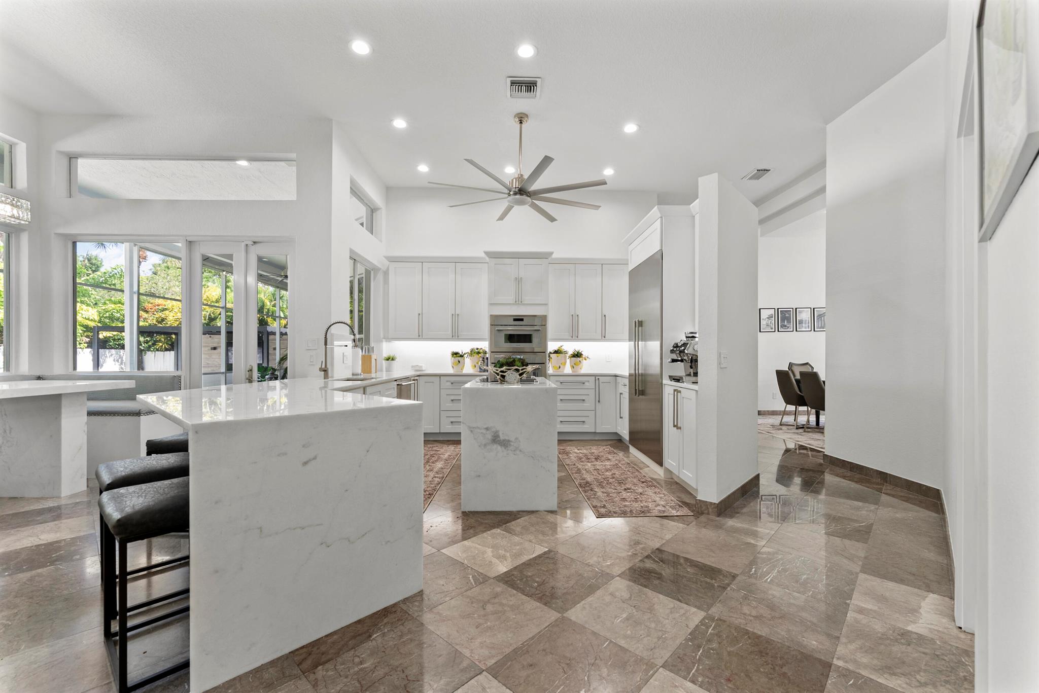 1000 SW 21st Avenue