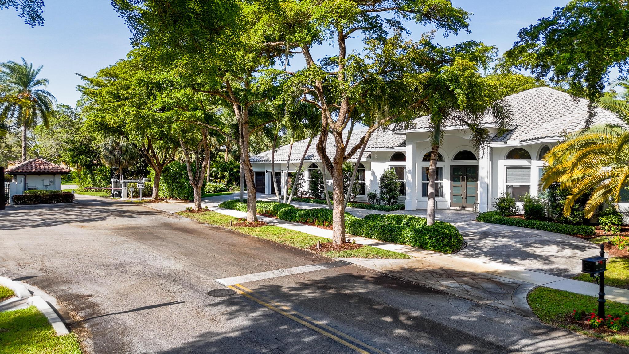 1000 SW 21st Avenue