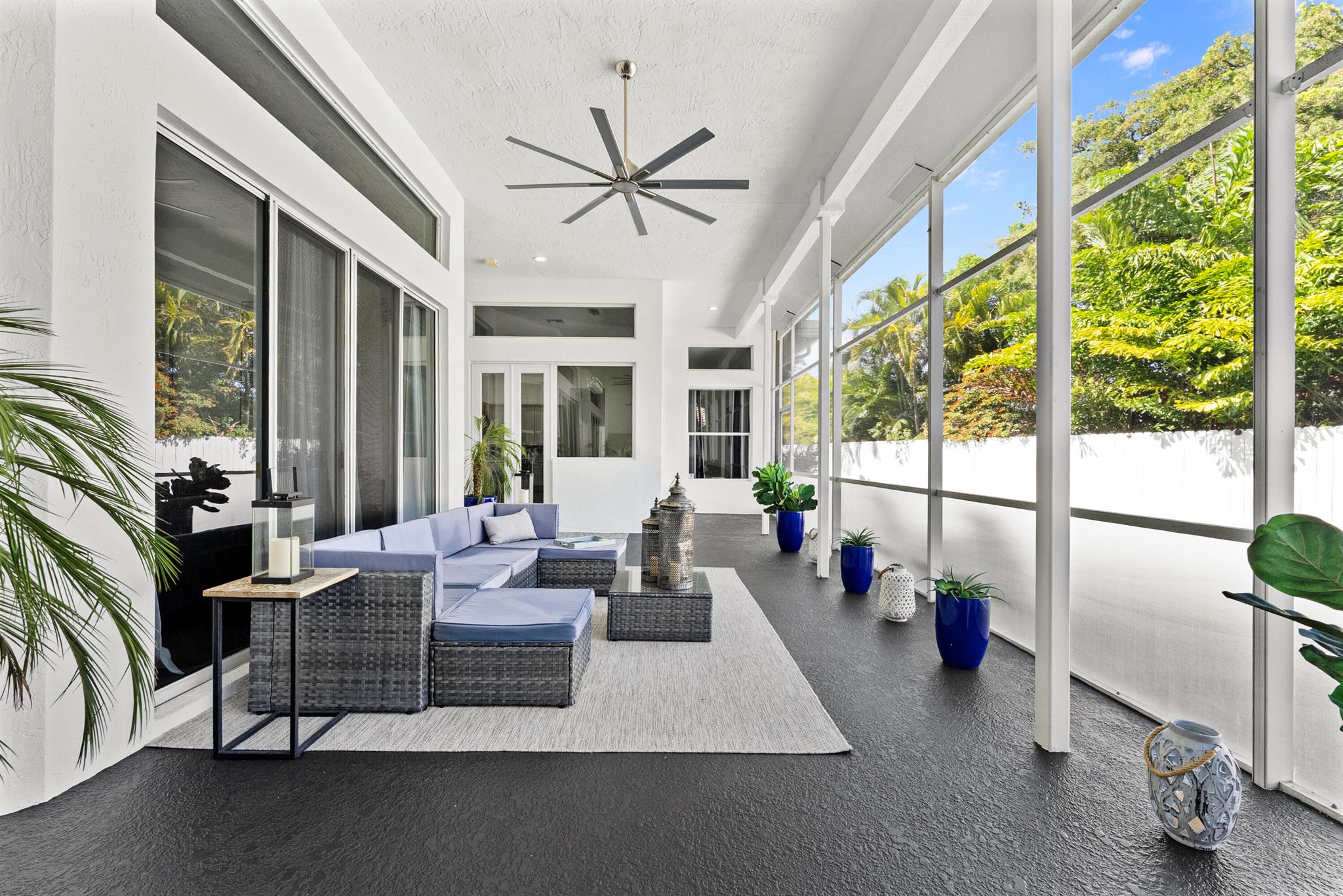 1000 SW 21st Avenue