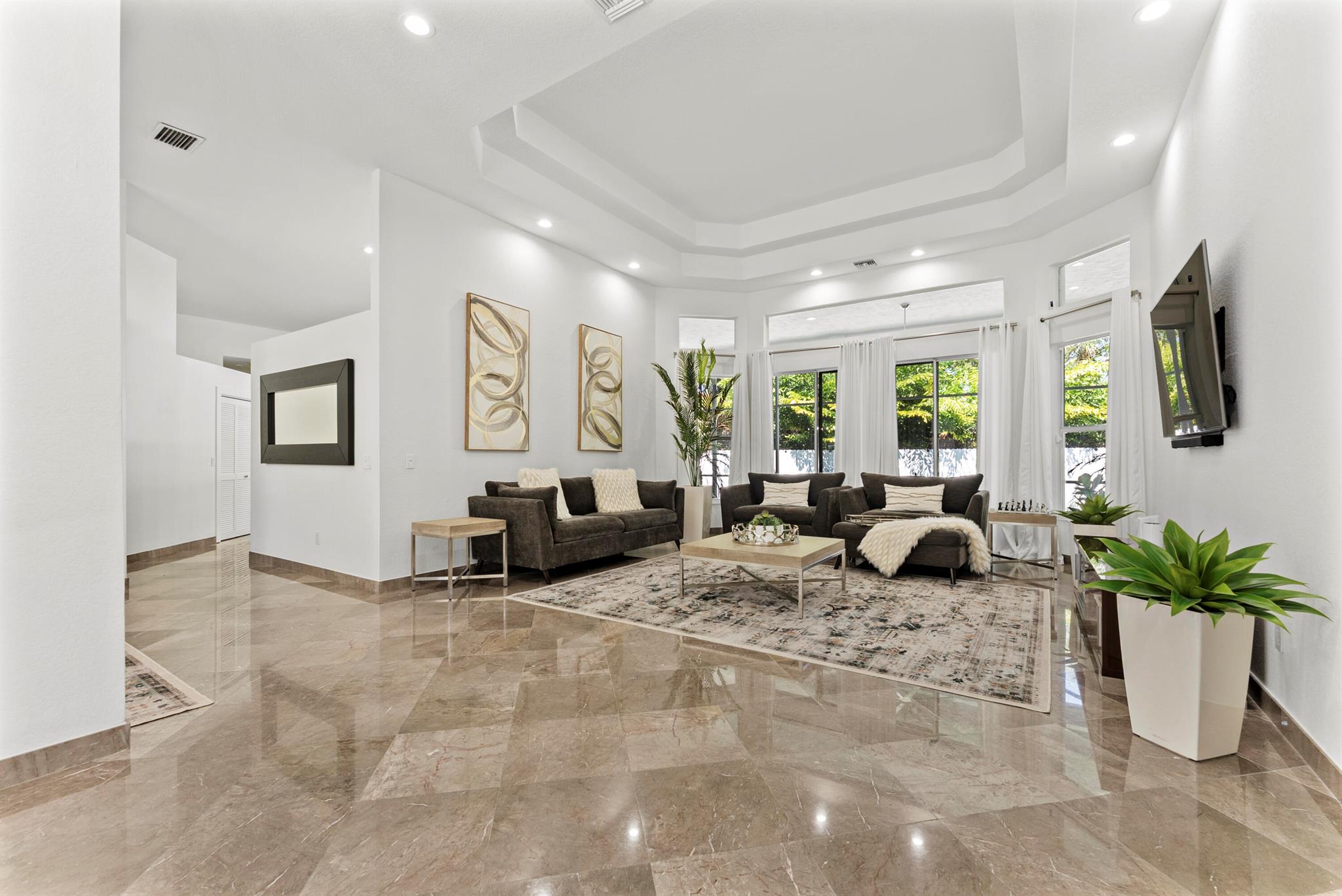 1000 SW 21st Avenue