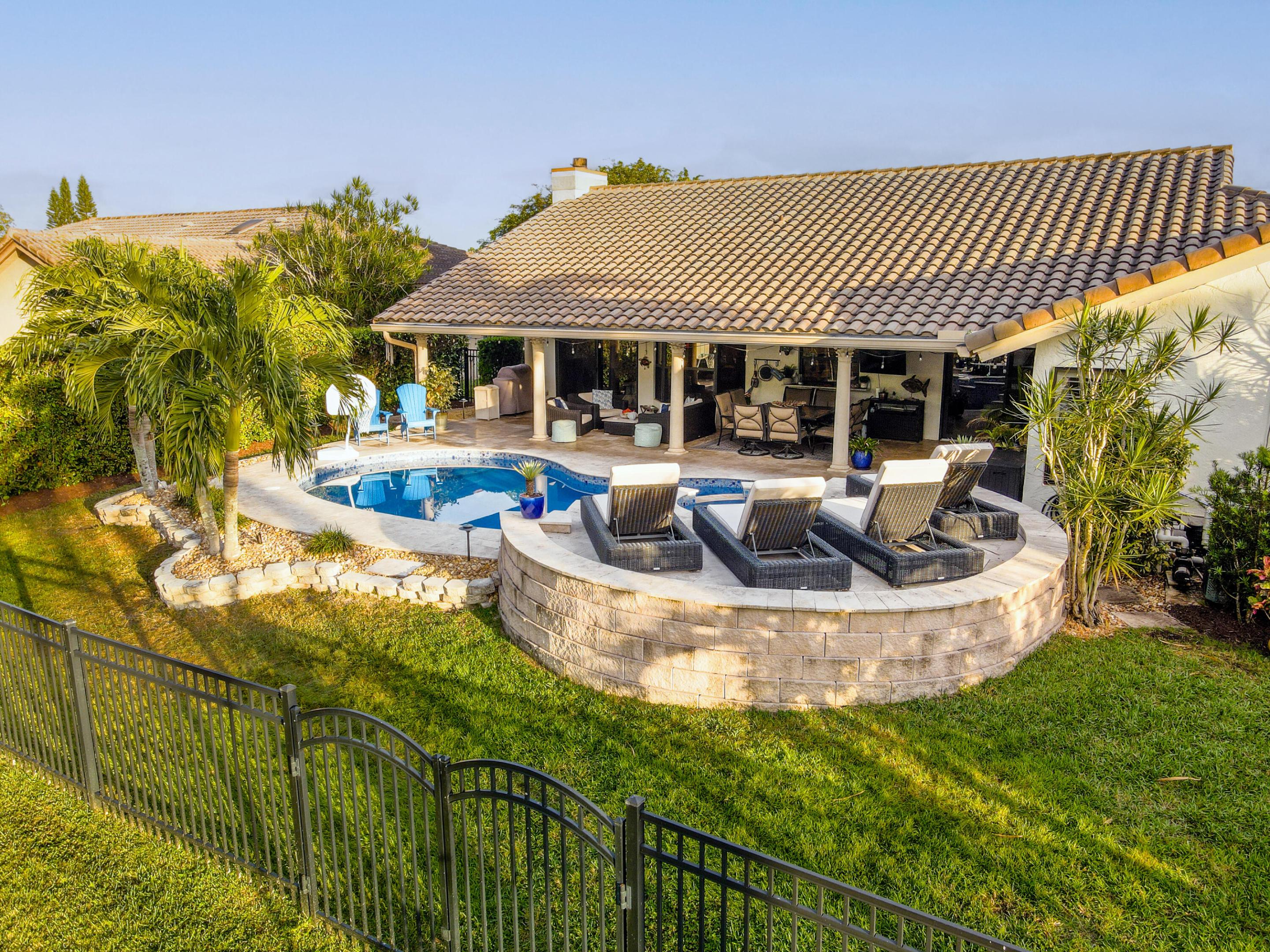 11740 Island Lakes Lane