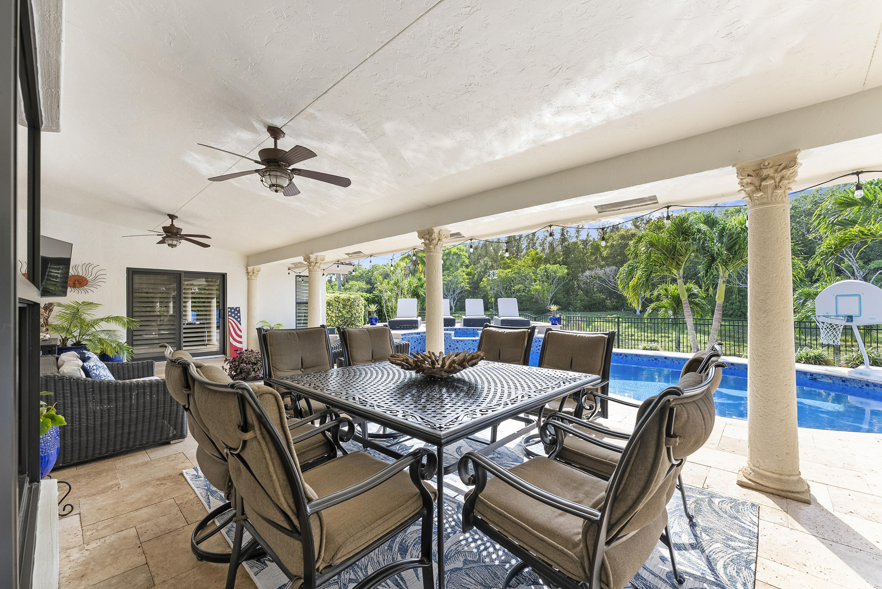 11740 Island Lakes Lane
