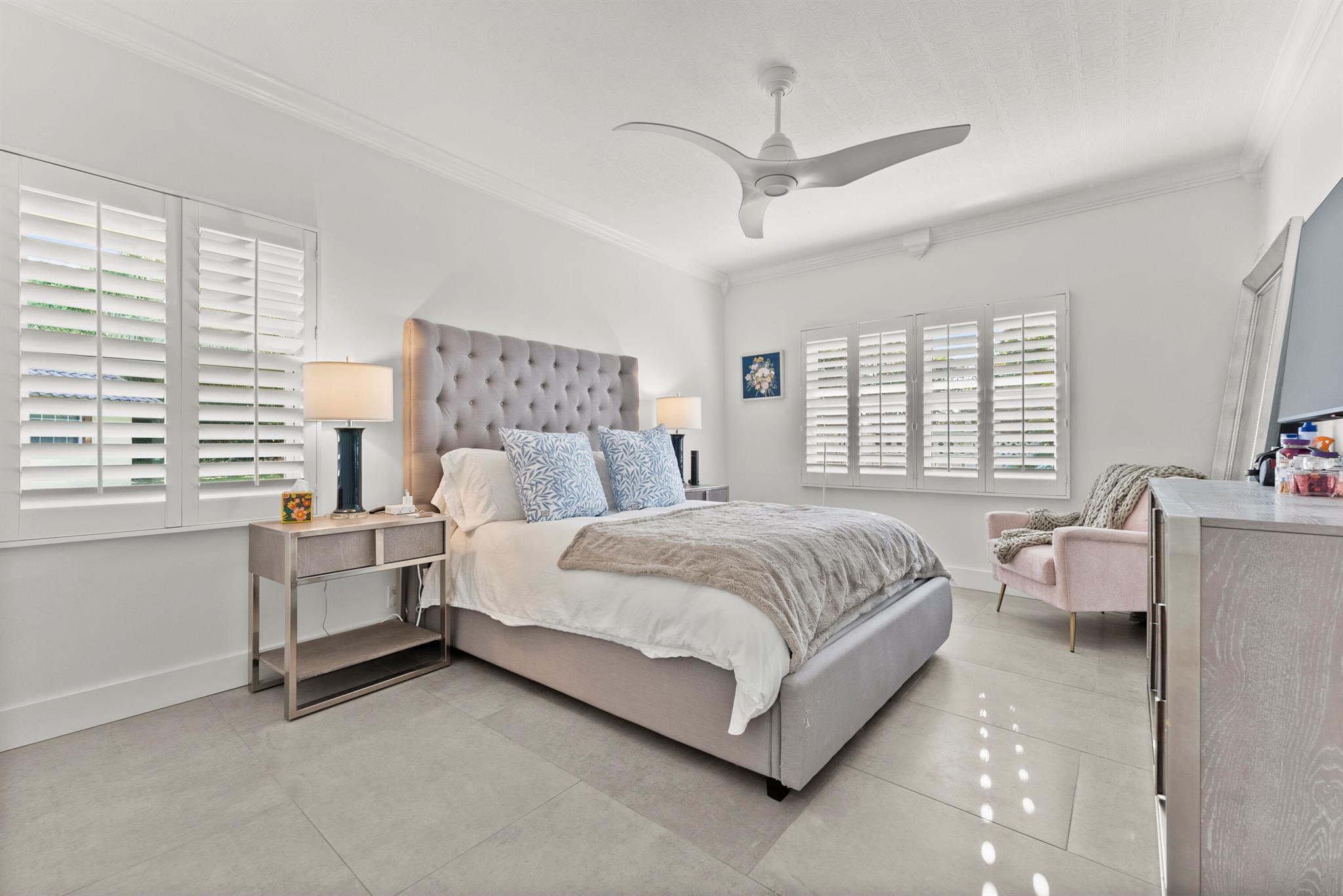 2235 SW 12th Place