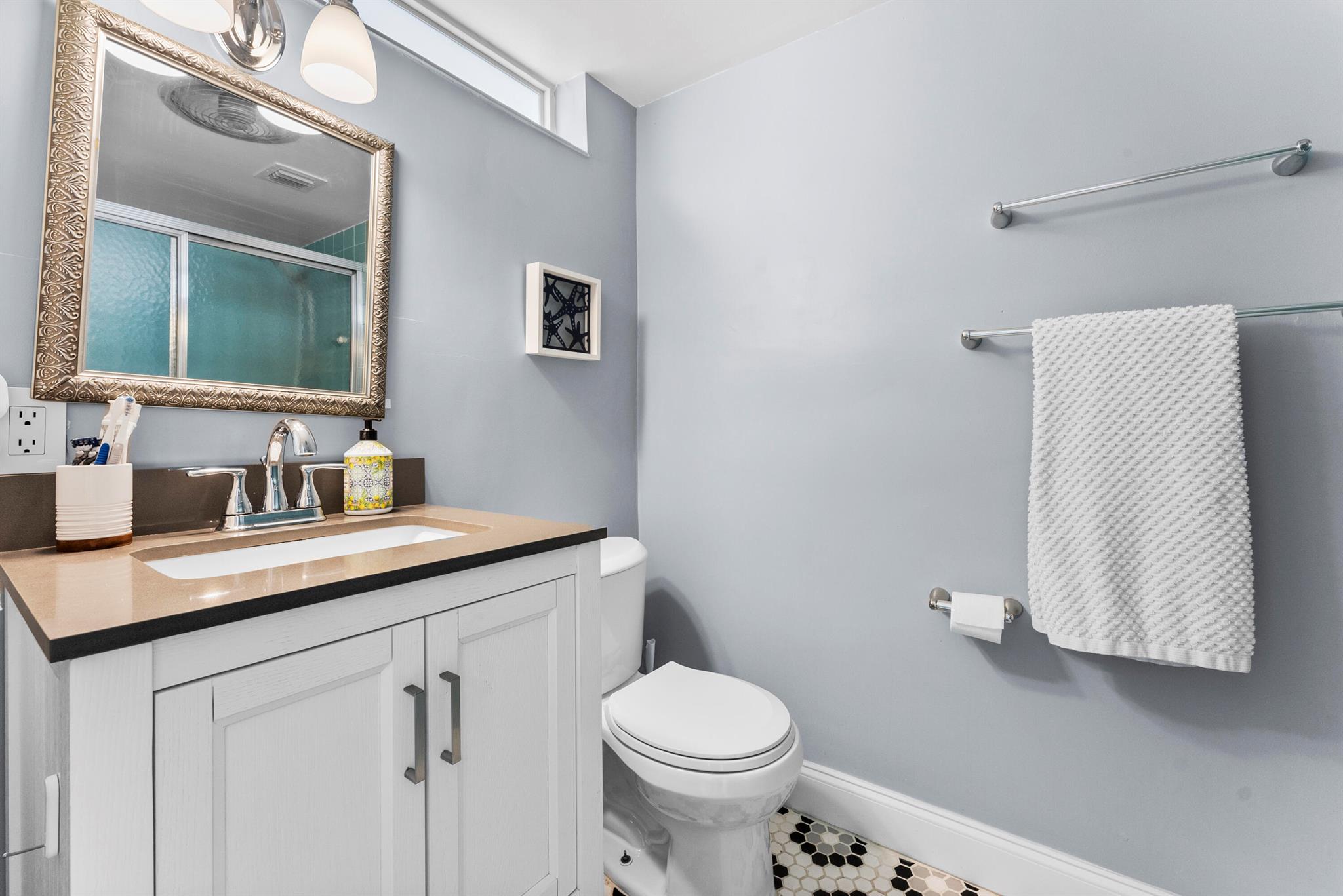 1203 Hillsboro Mile 5b