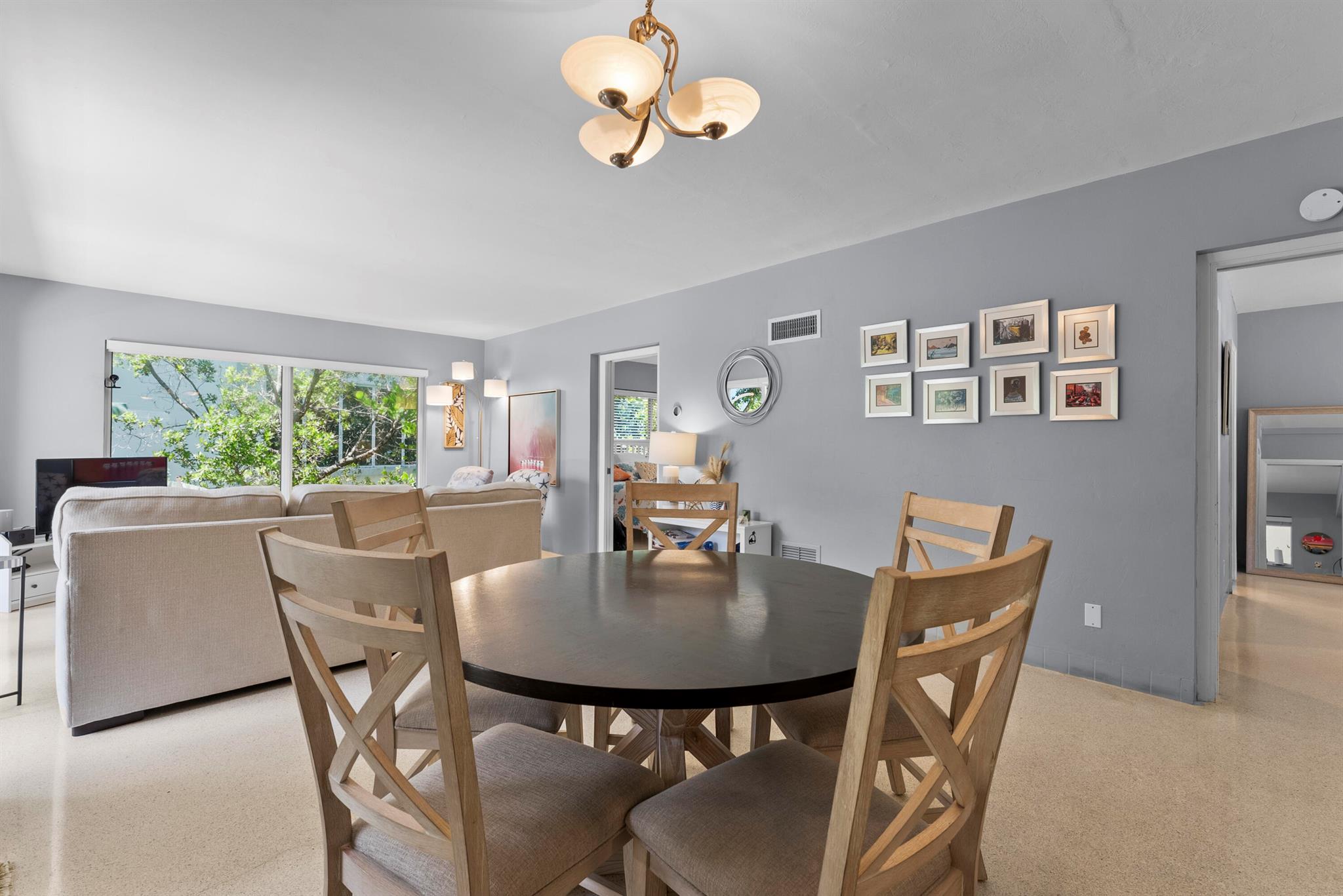 1203 Hillsboro Mile 5b