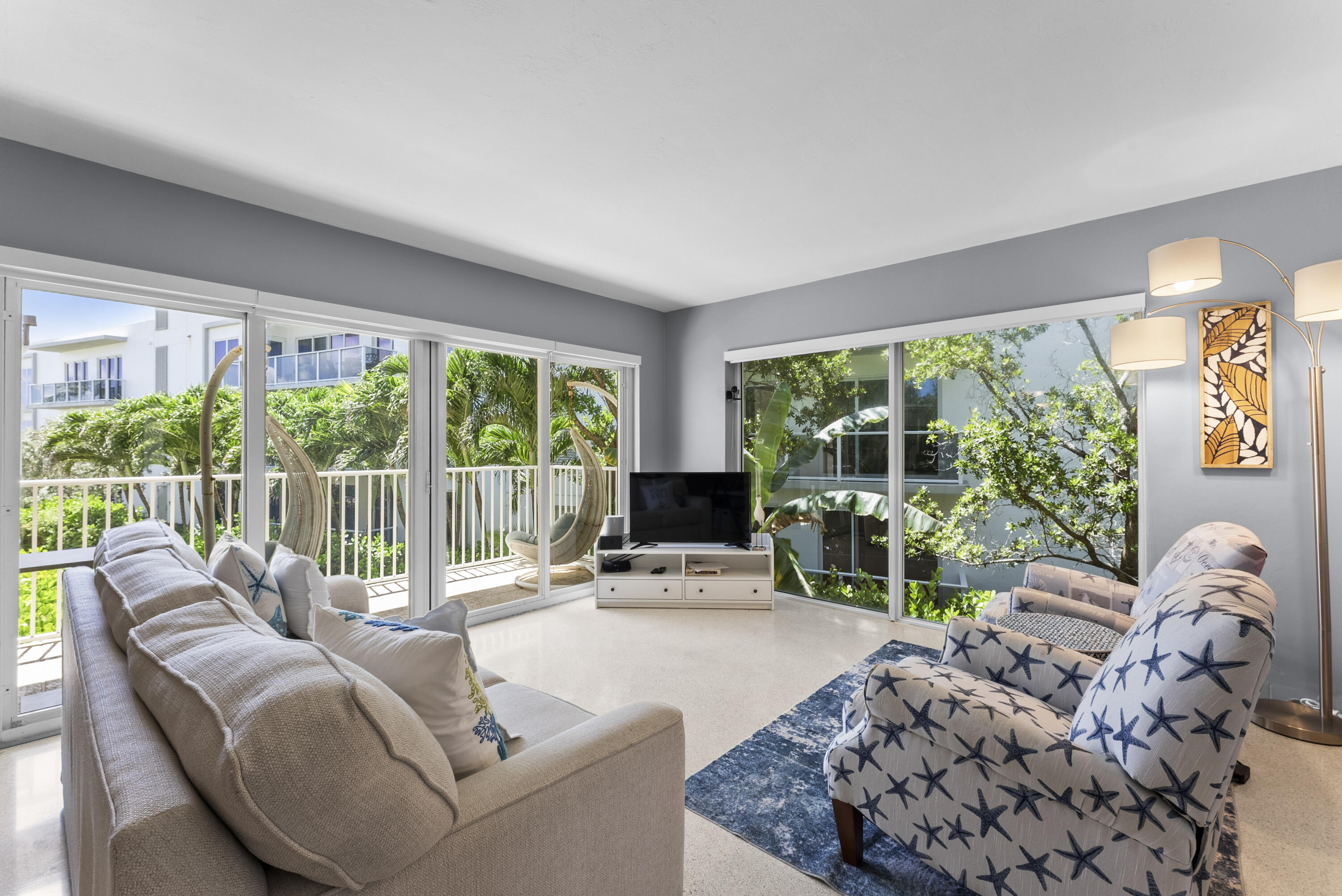 1203 Hillsboro Mile 5b