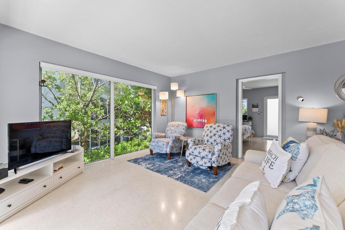 1203 Hillsboro Mile 5b