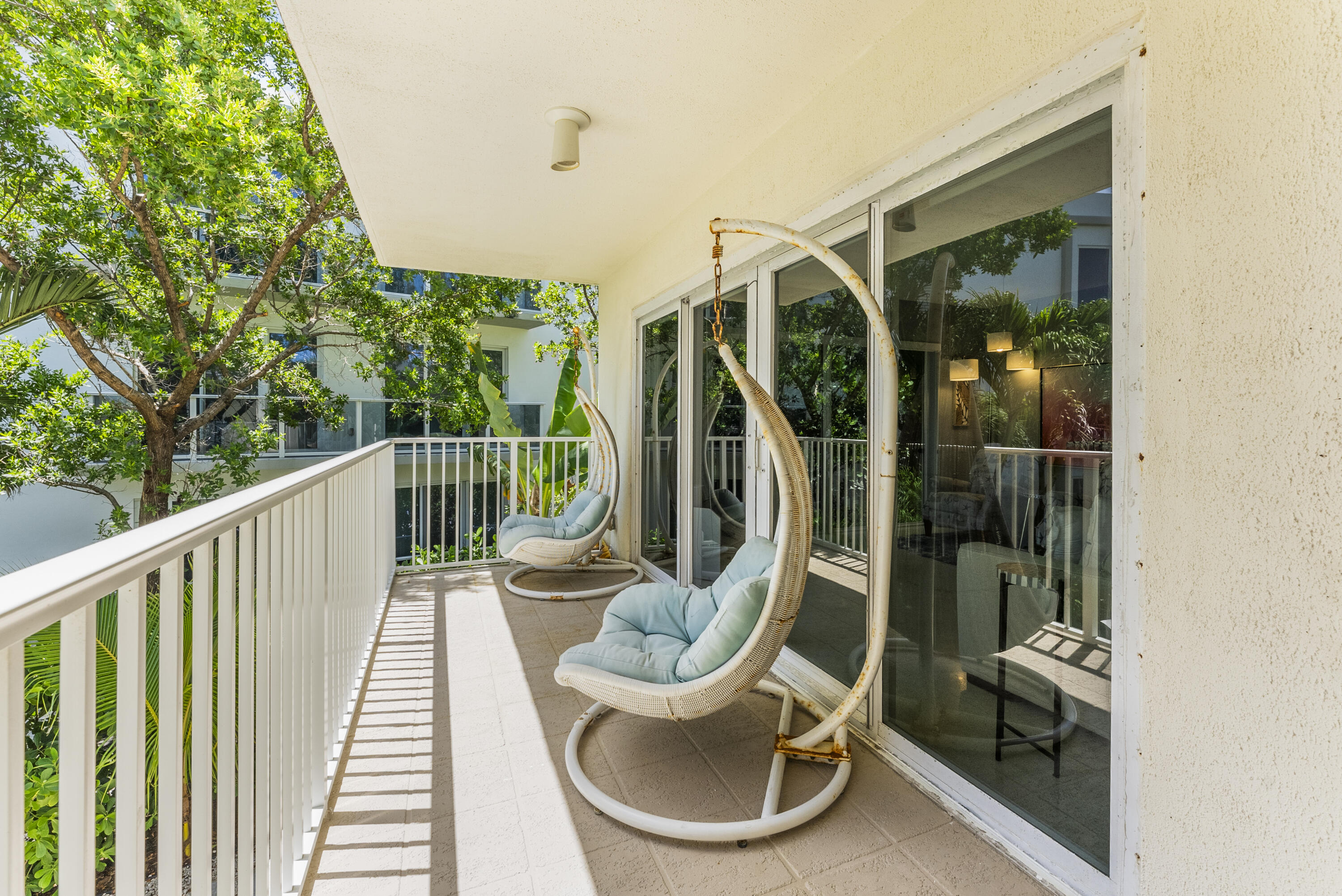 1203 Hillsboro Mile 5b