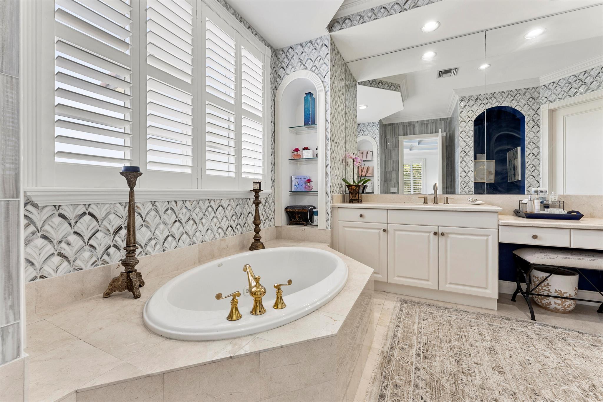 1527 Estuary Trail