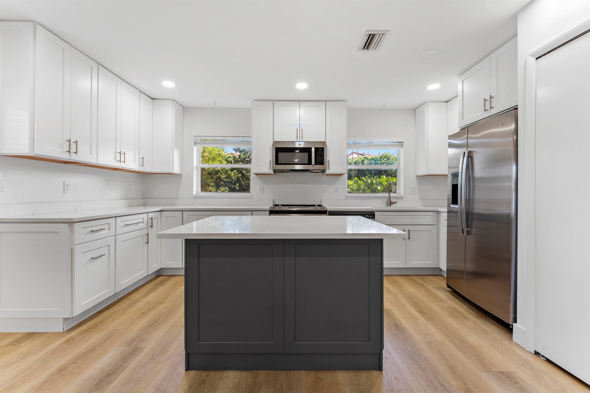 632 Allen Avenue 1