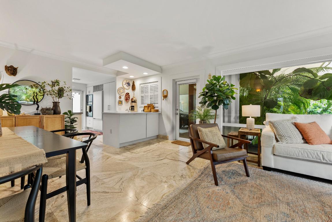 1202 Hillsboro Mile 2a