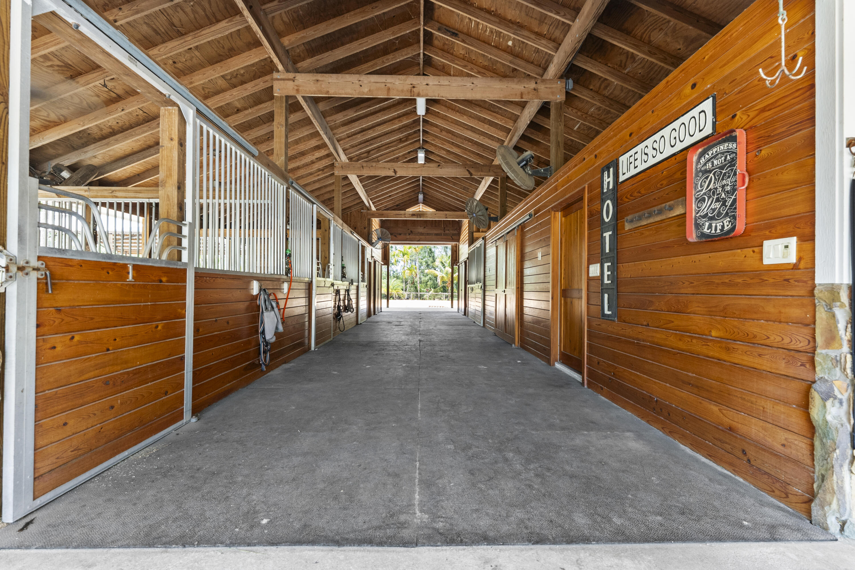 14819 Broken Arrow Place