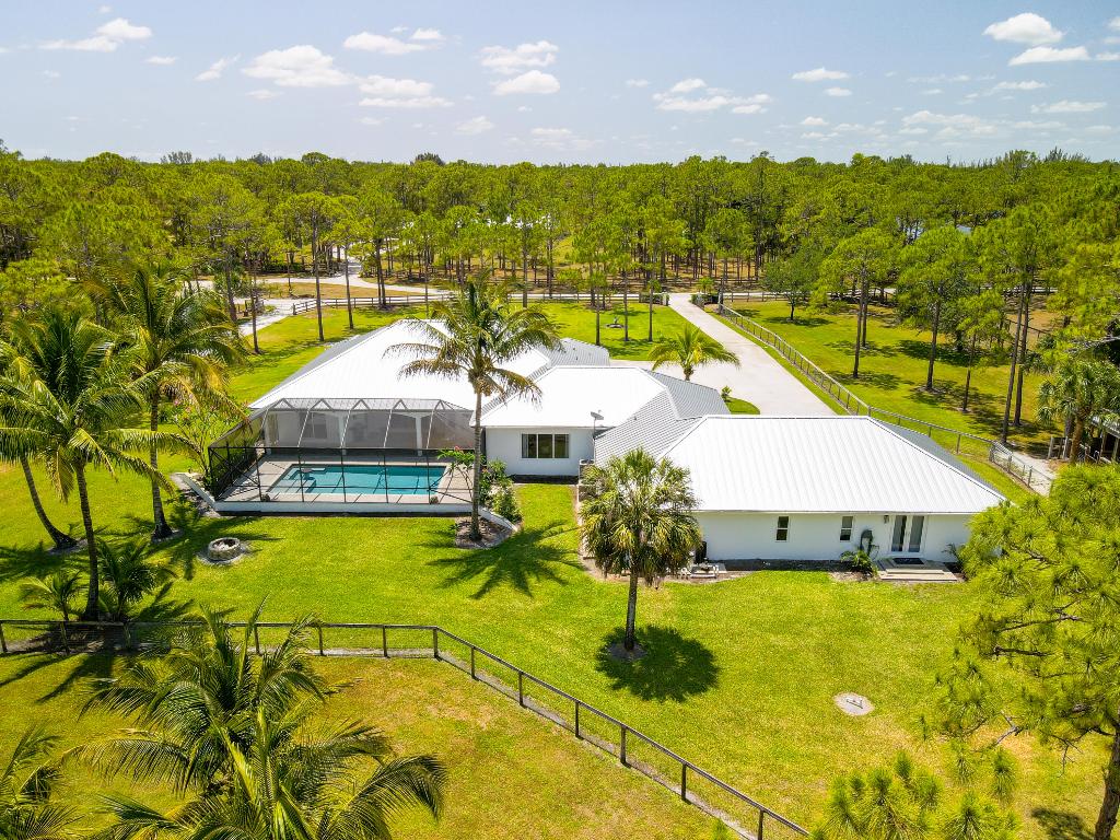 14819 Broken Arrow Place