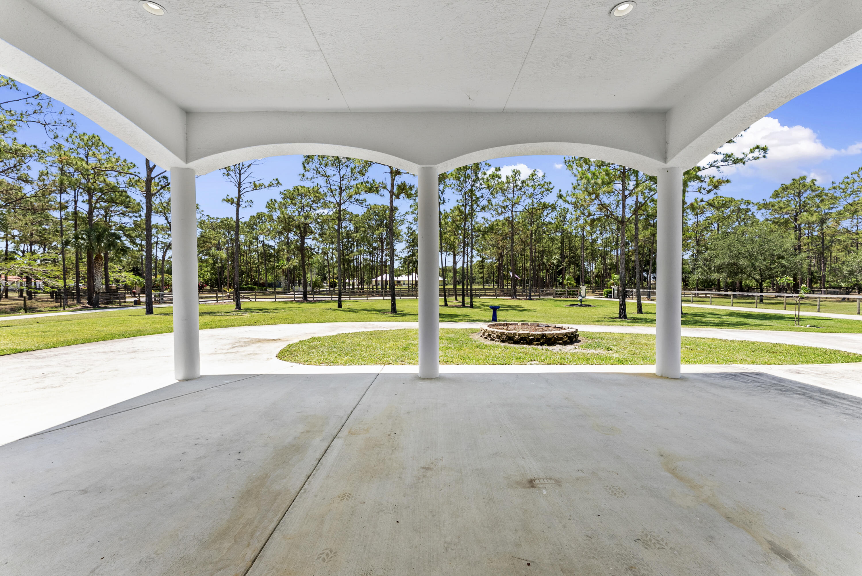 14819 Broken Arrow Place