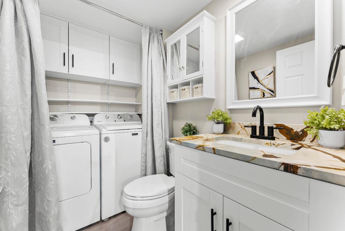 2949 SW 22nd Avenue 27a