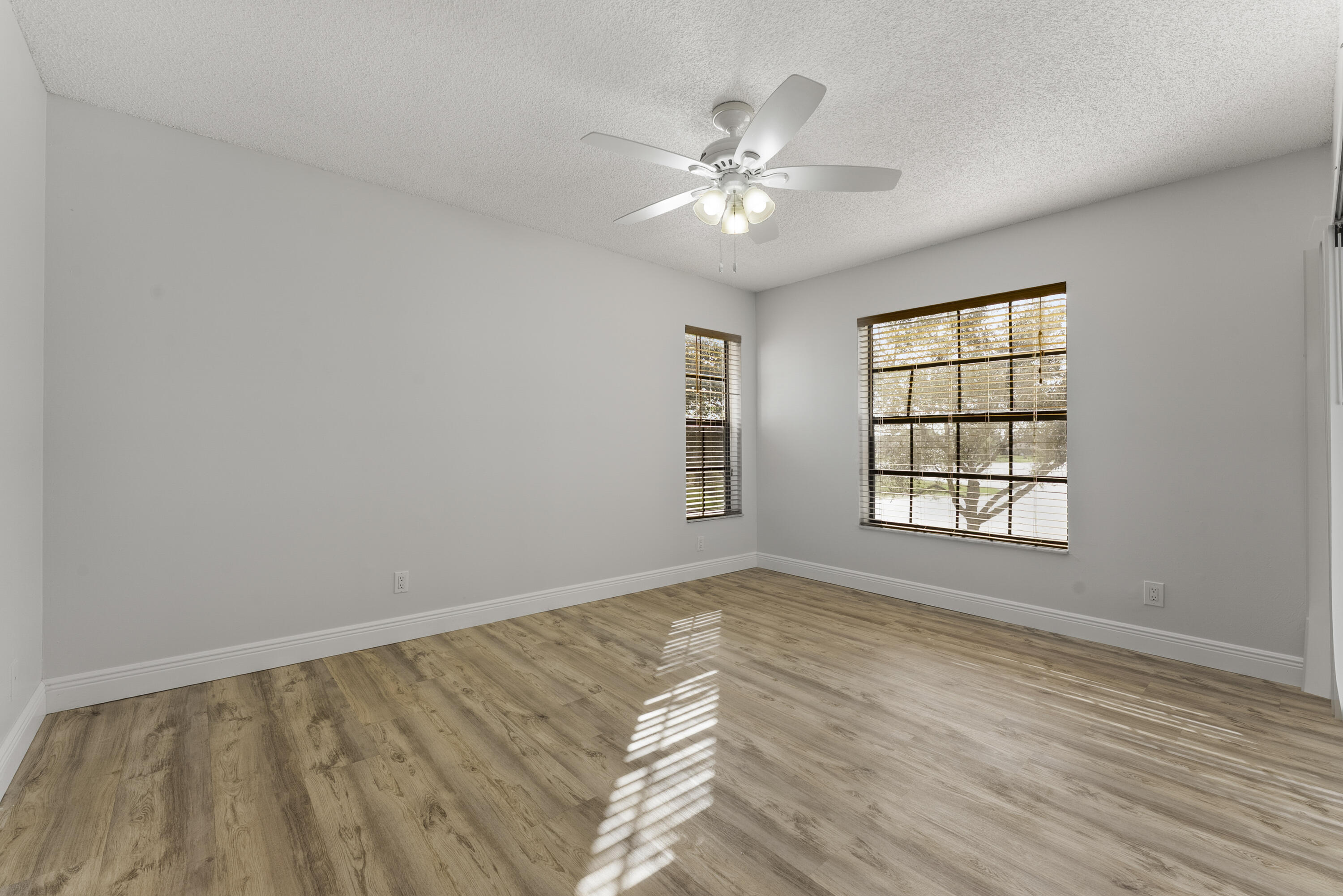 2900 Olivewood Terrace 201